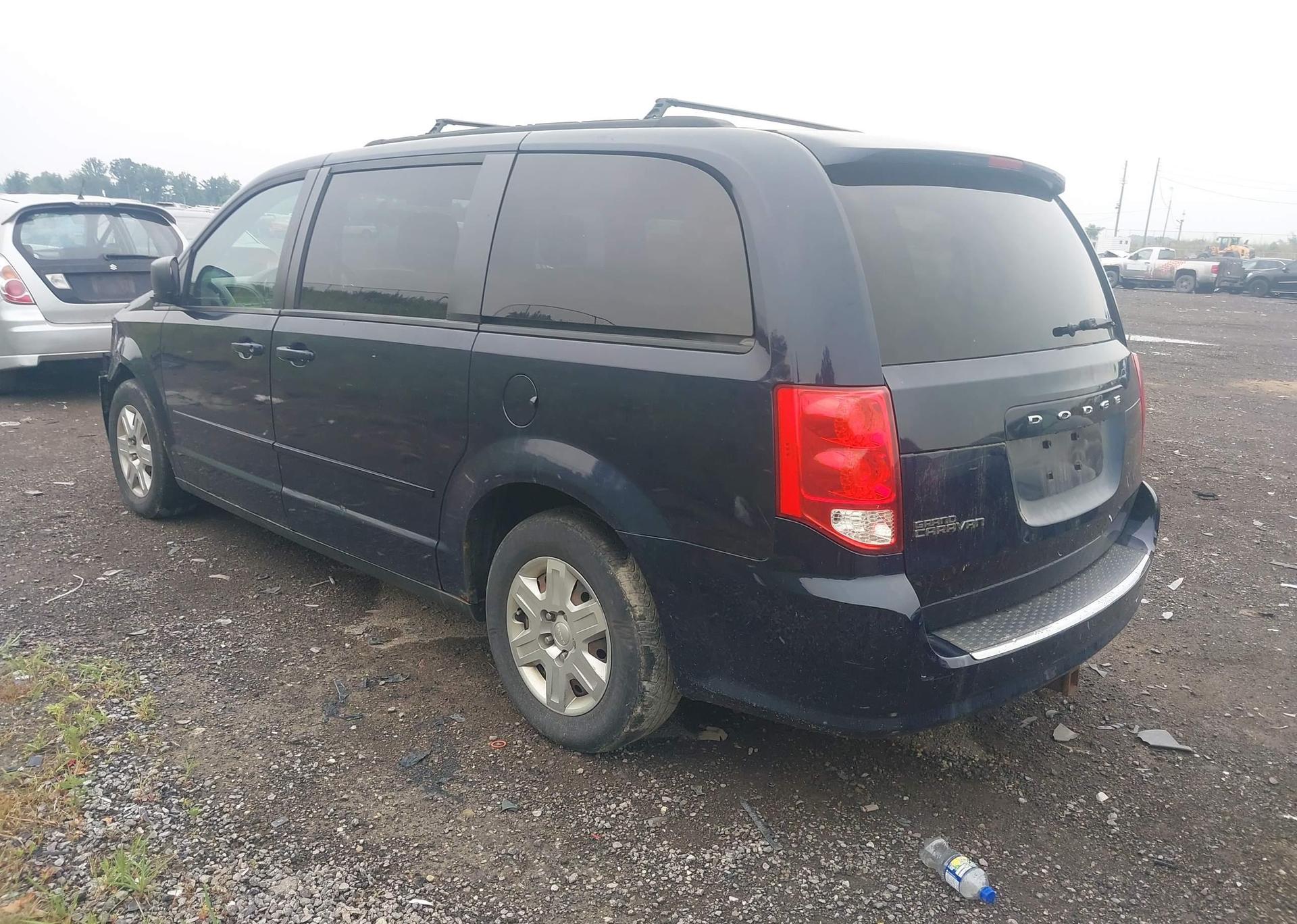 2012 DODGE GRAND CARAVAN SE