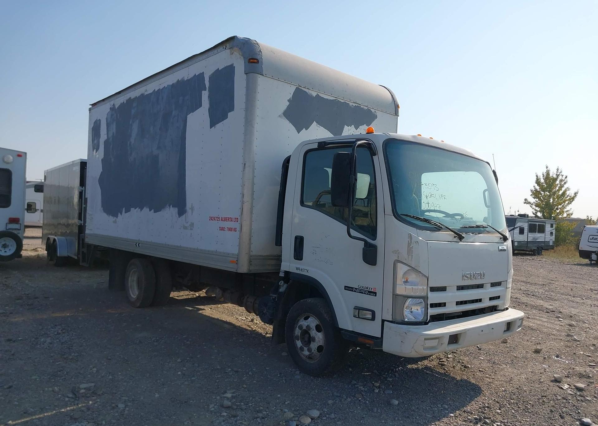 2009 ISUZU NPR