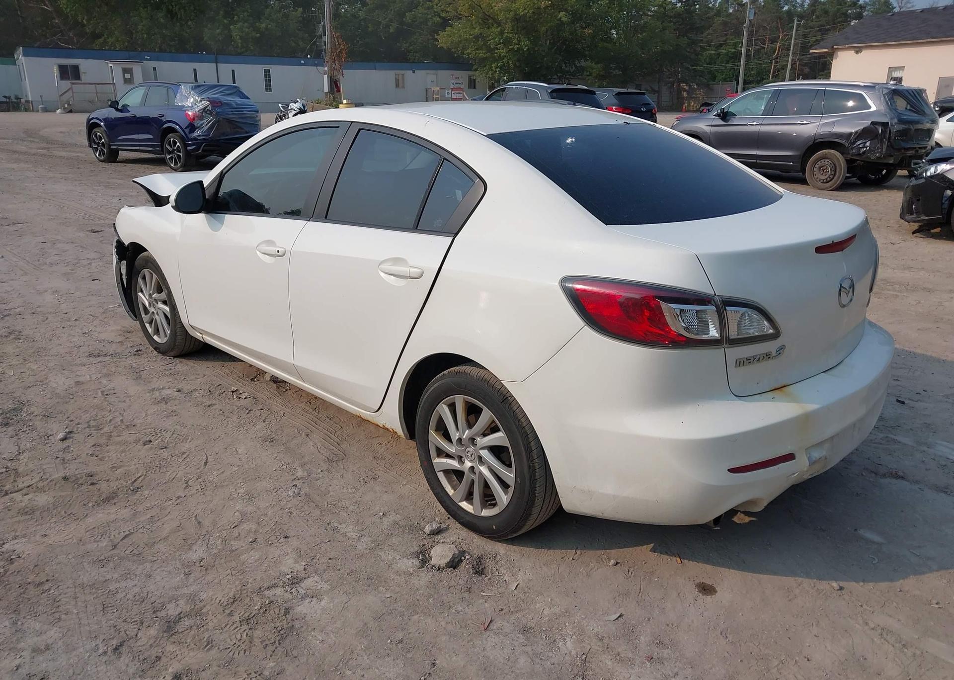 2012 MAZDA MAZDA3 GS-SKY