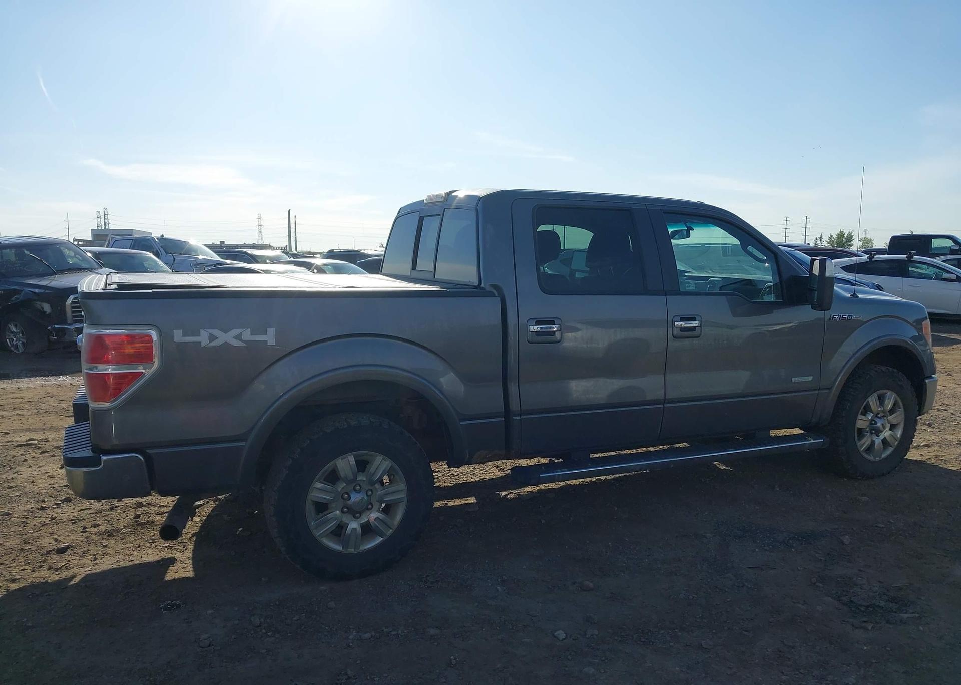 2011 FORD F-150 LARIAT