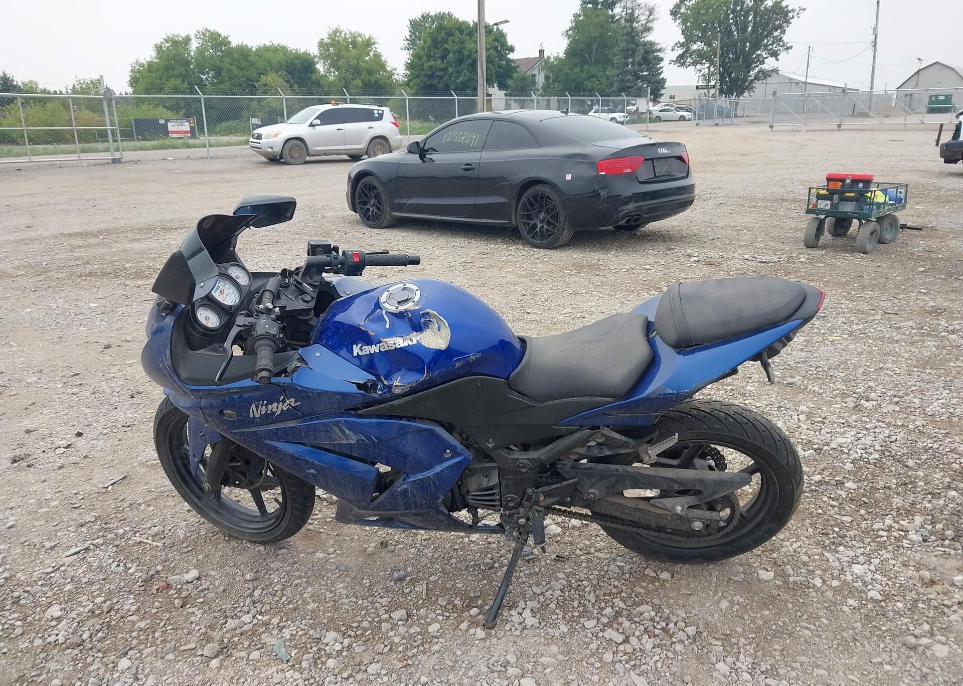 2011 KAWASAKI EX250 J