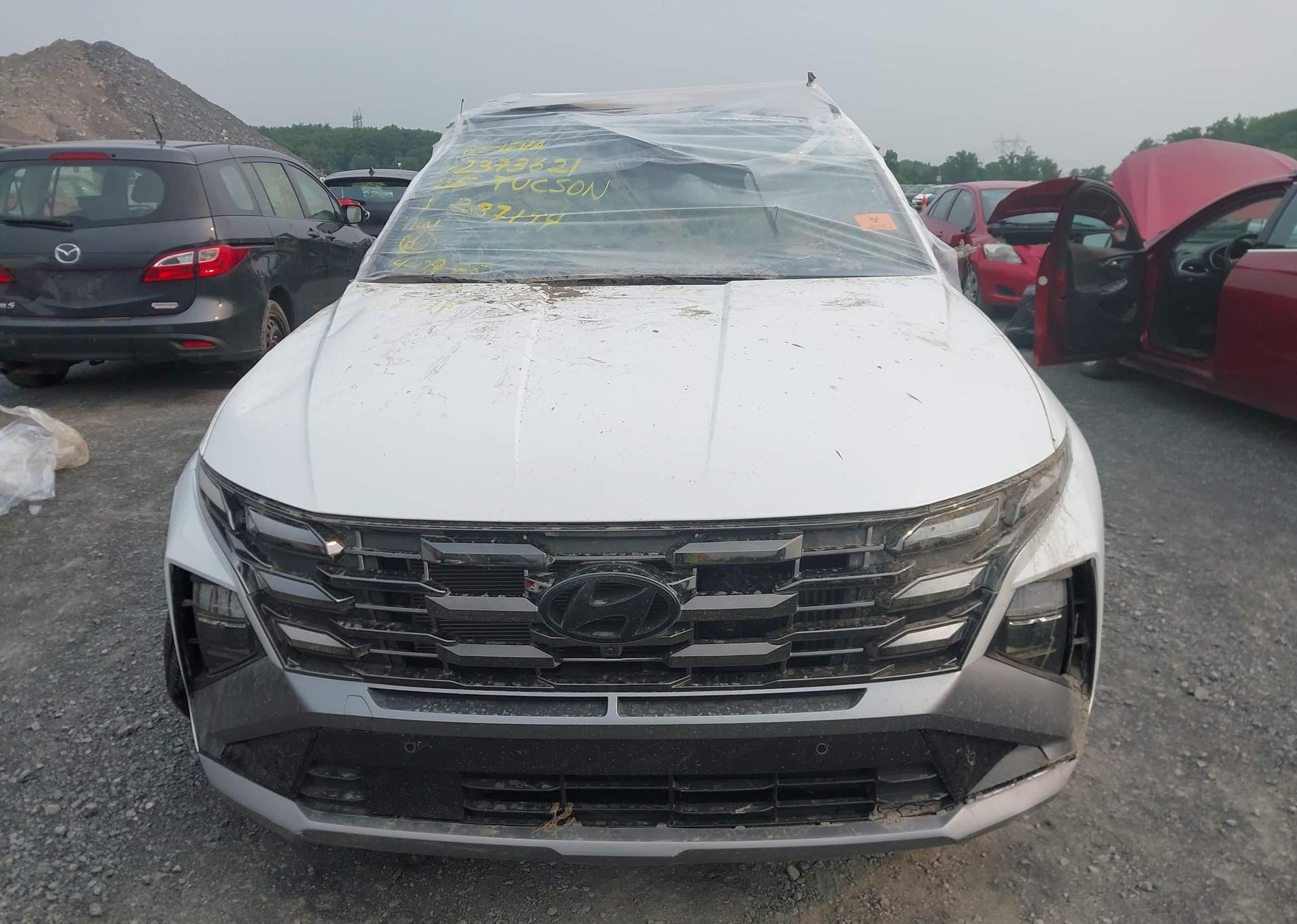 2025 HYUNDAI TUCSON ULTIMATE HYBRID AWD
