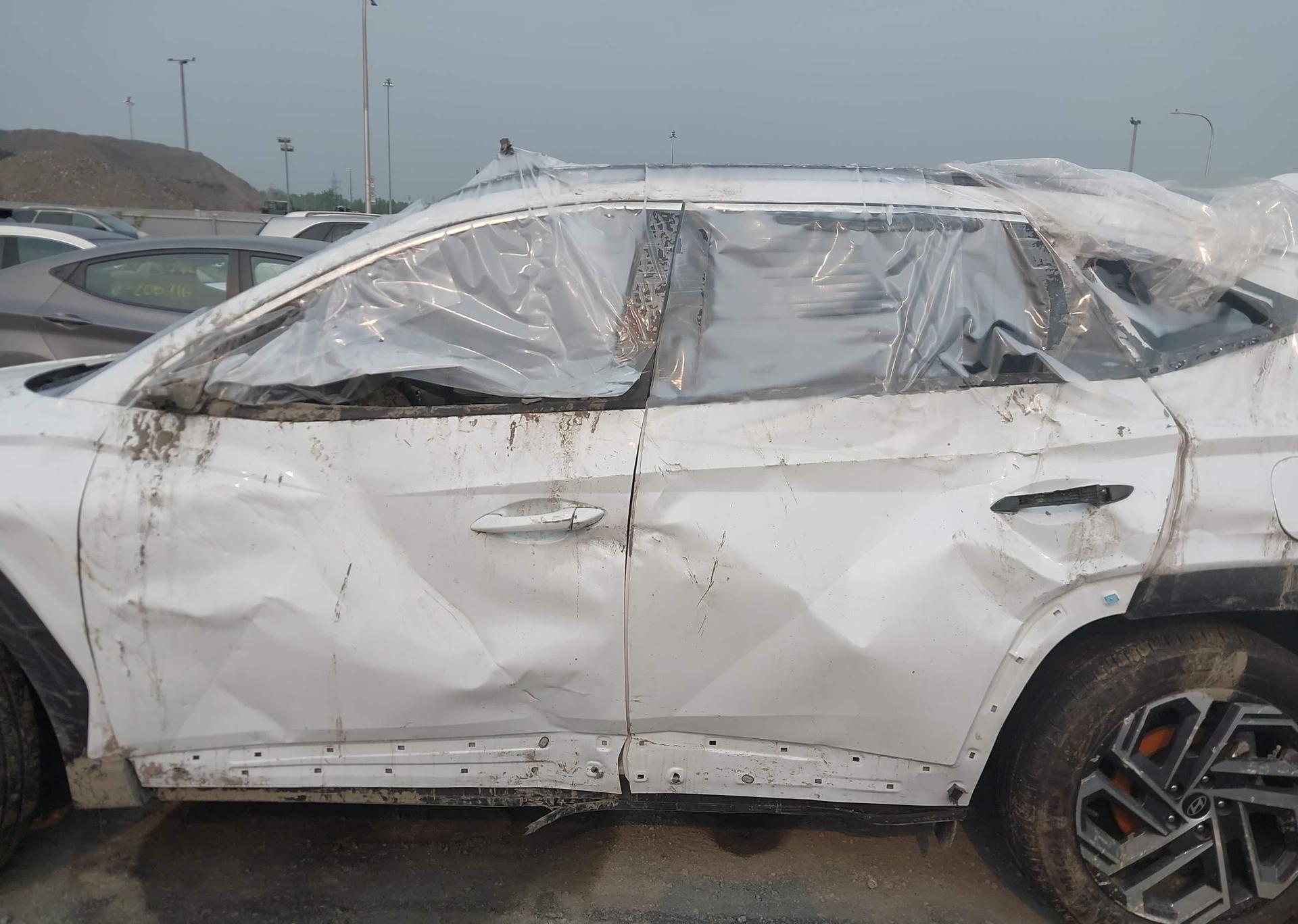 2025 HYUNDAI TUCSON ULTIMATE HYBRID AWD
