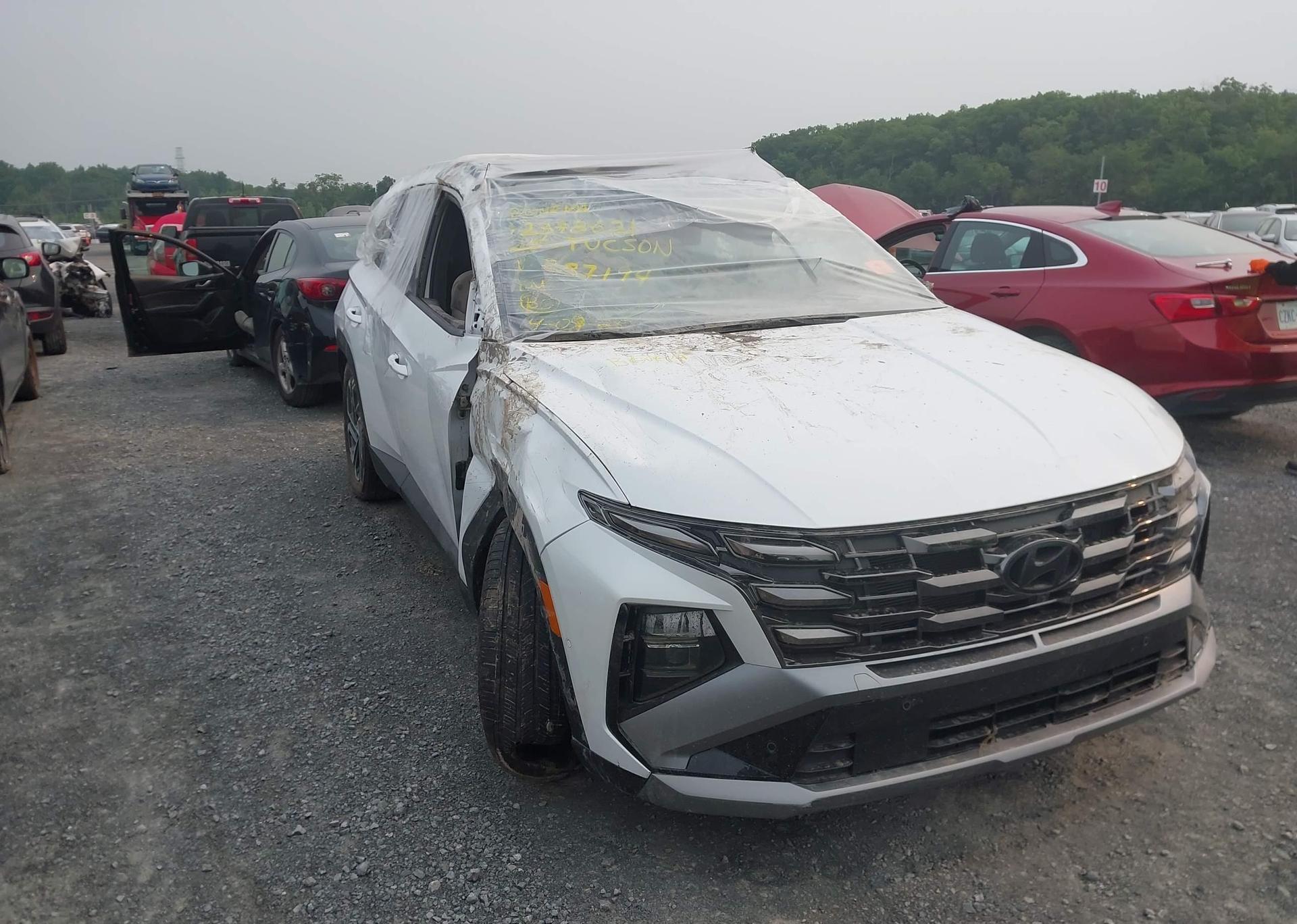 2025 HYUNDAI TUCSON ULTIMATE HYBRID AWD