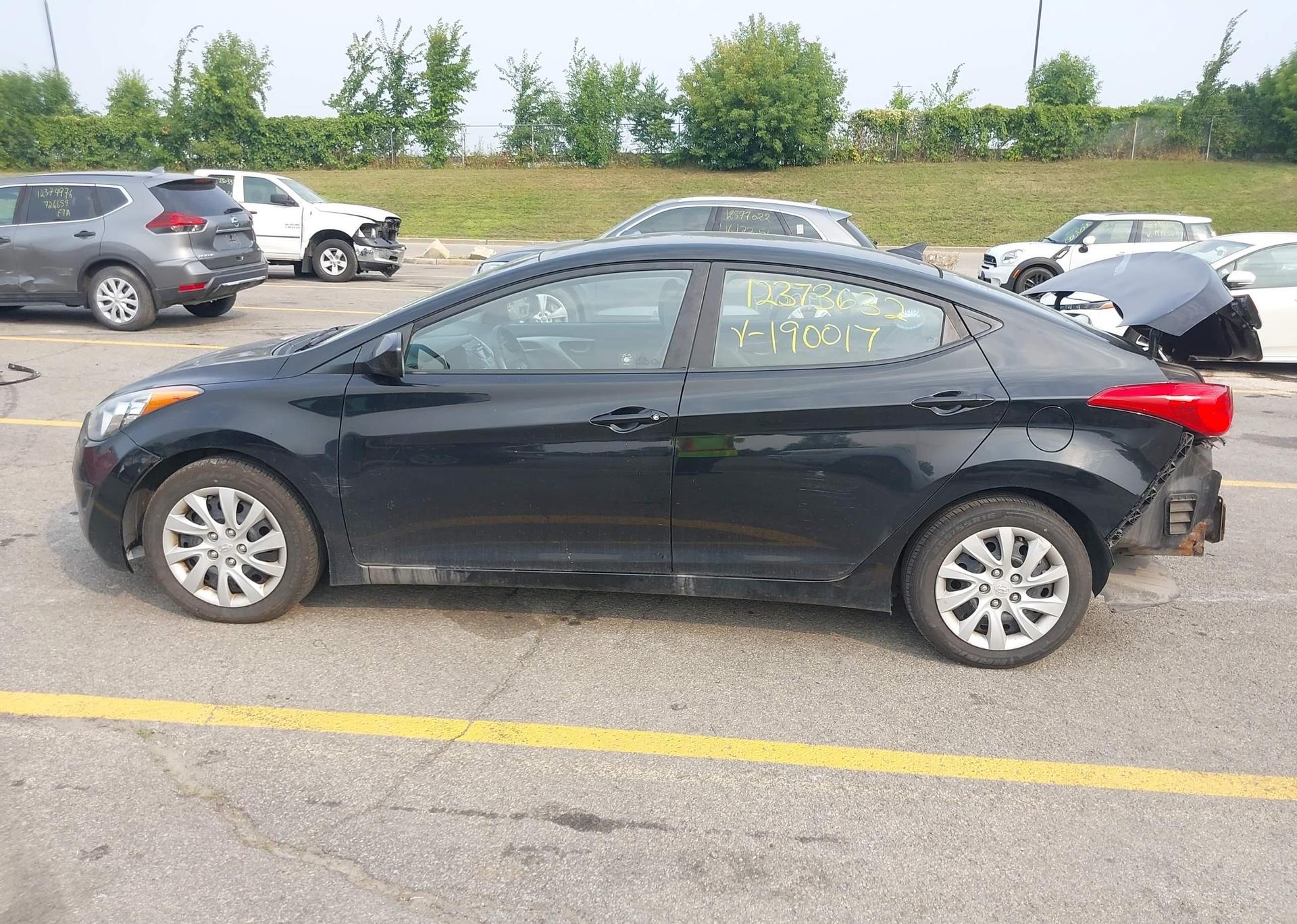 2013 HYUNDAI ELANTRA GLS