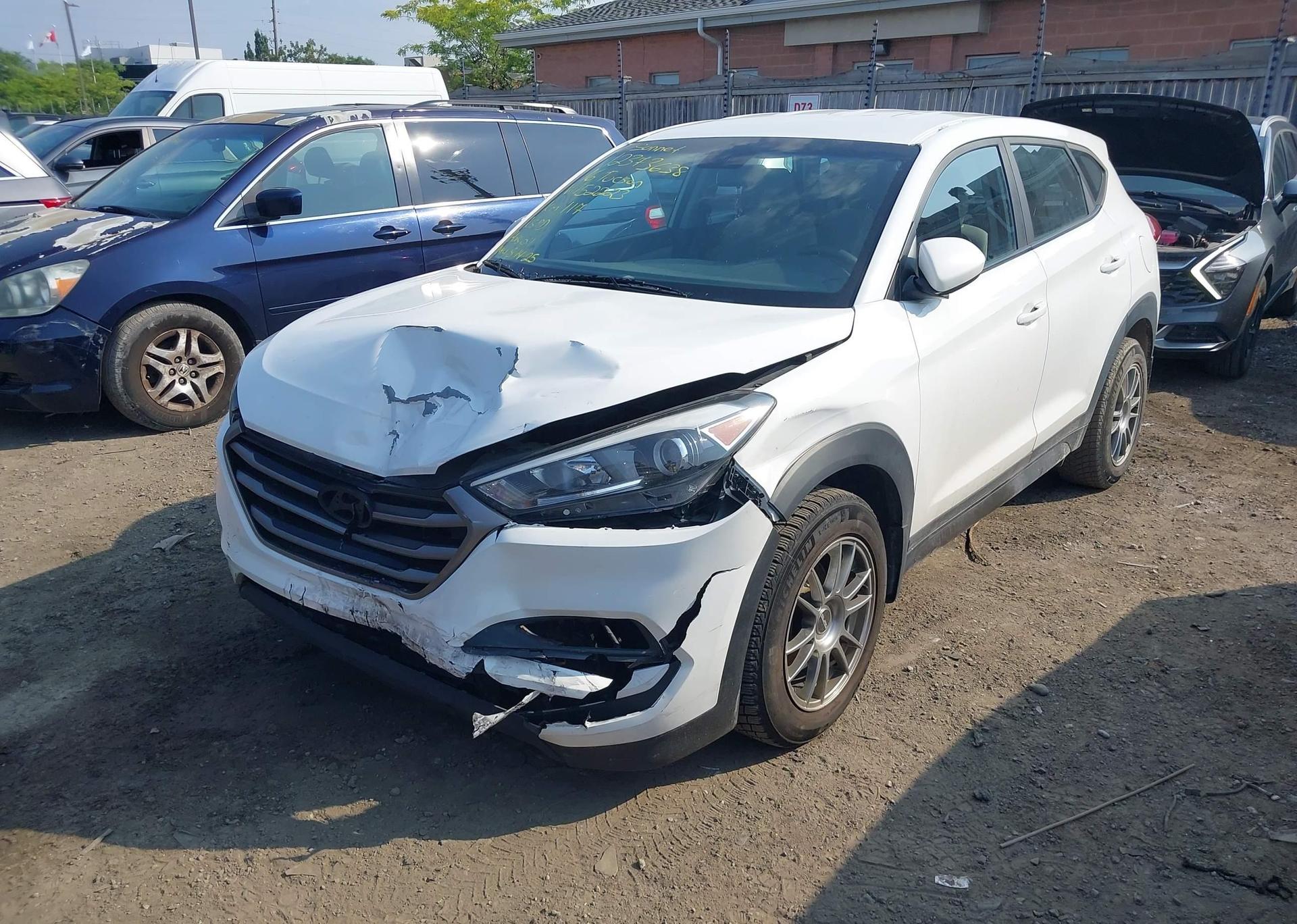 2016 HYUNDAI TUCSON