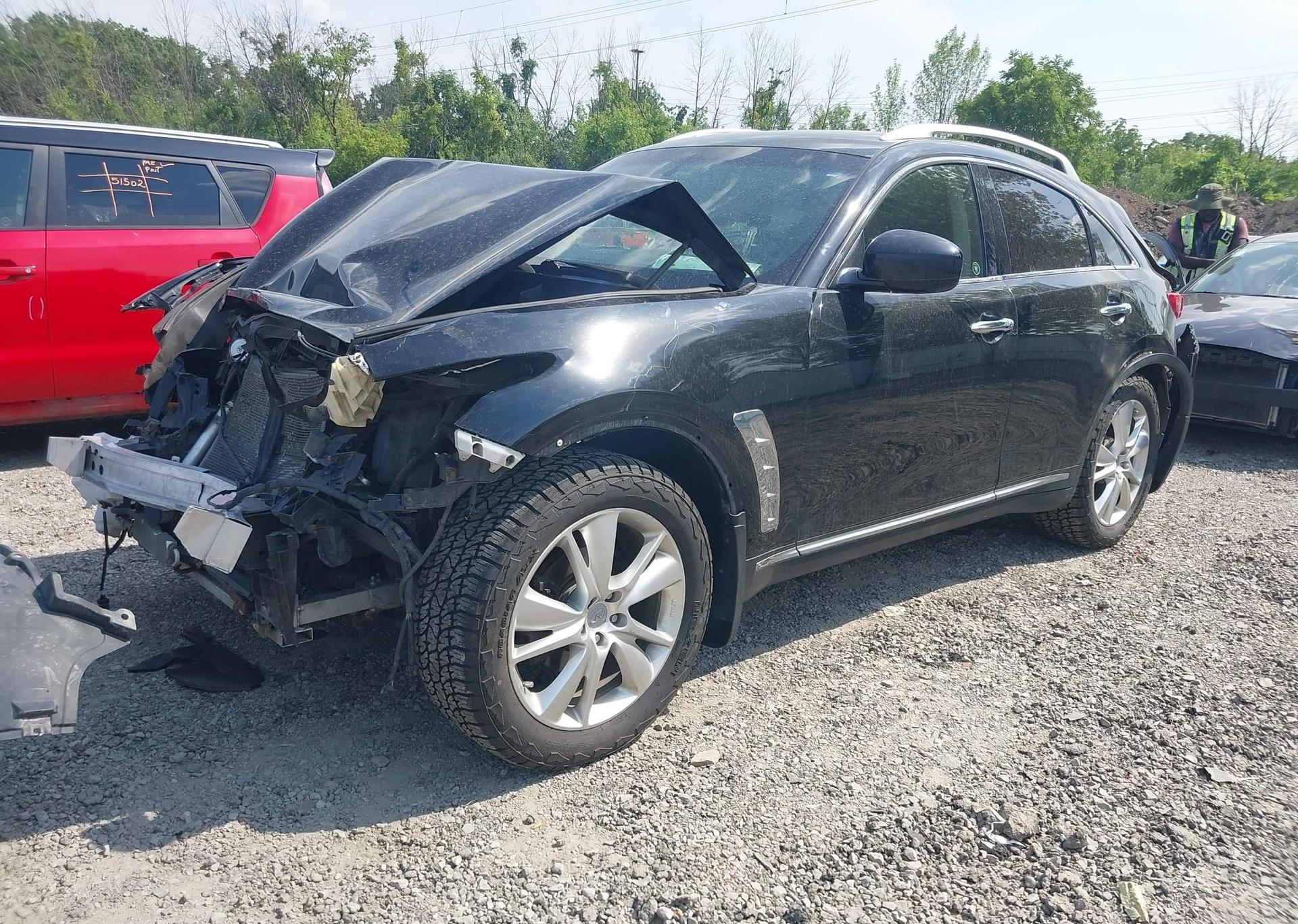 2013 INFINITI FX37