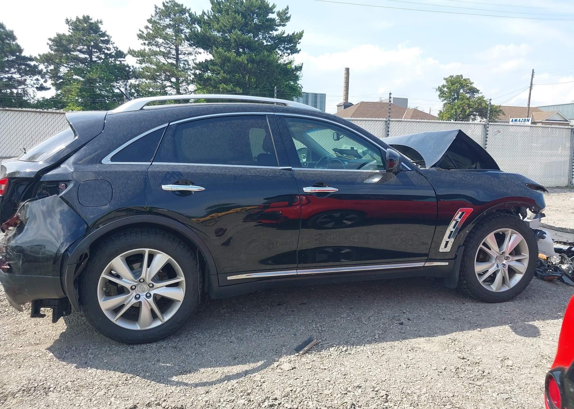 2013 INFINITI FX37