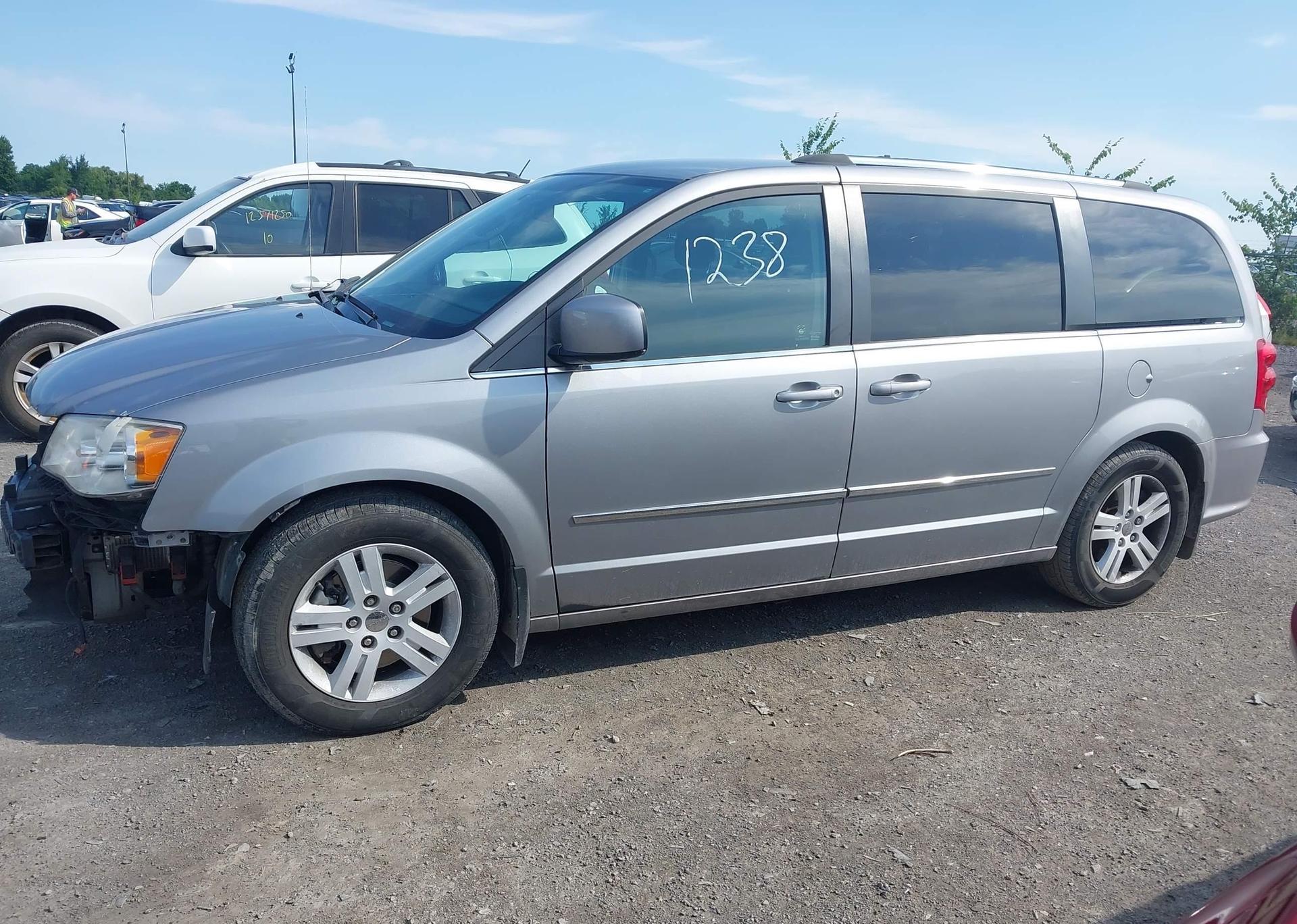 2013 DODGE GRAND CARAVAN