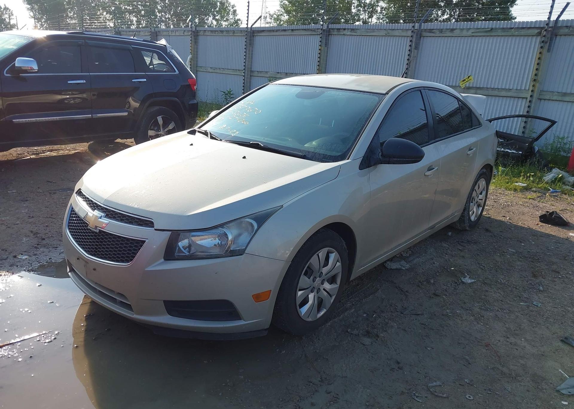 2013 CHEVROLET CRUZE LS