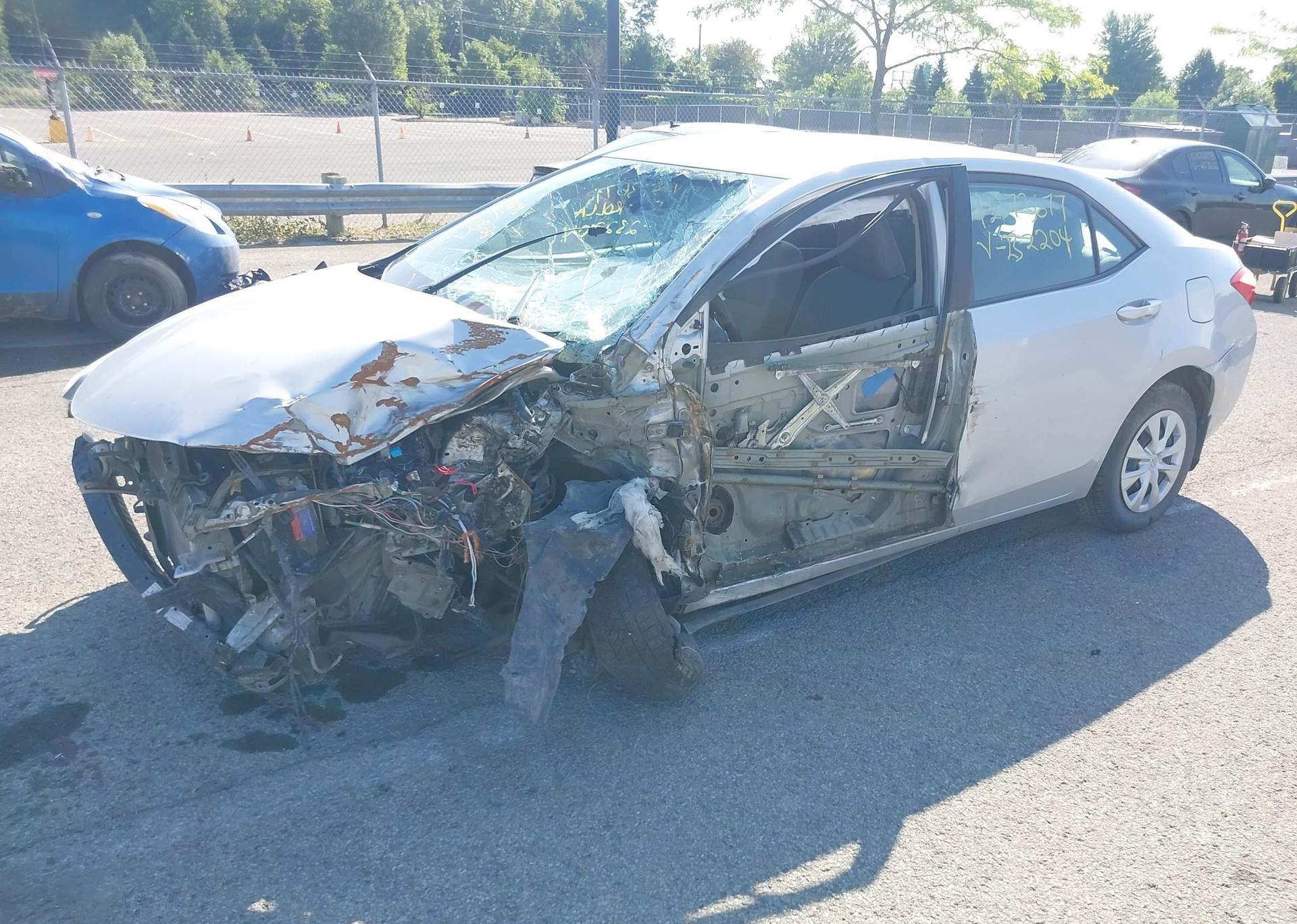 2015 TOYOTA COROLLA CE