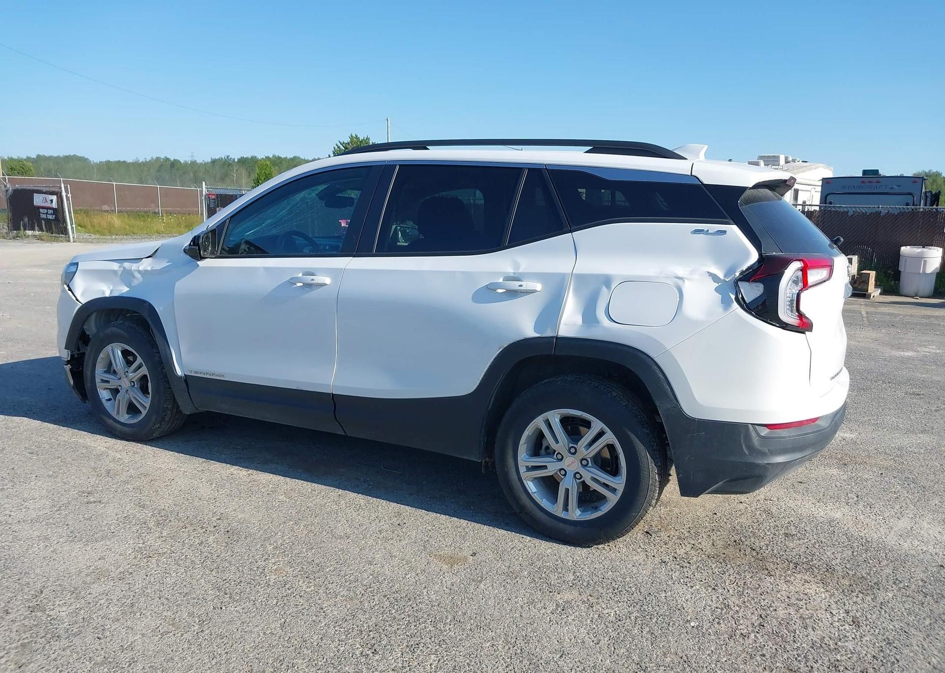 2024 GMC TERRAIN SLE