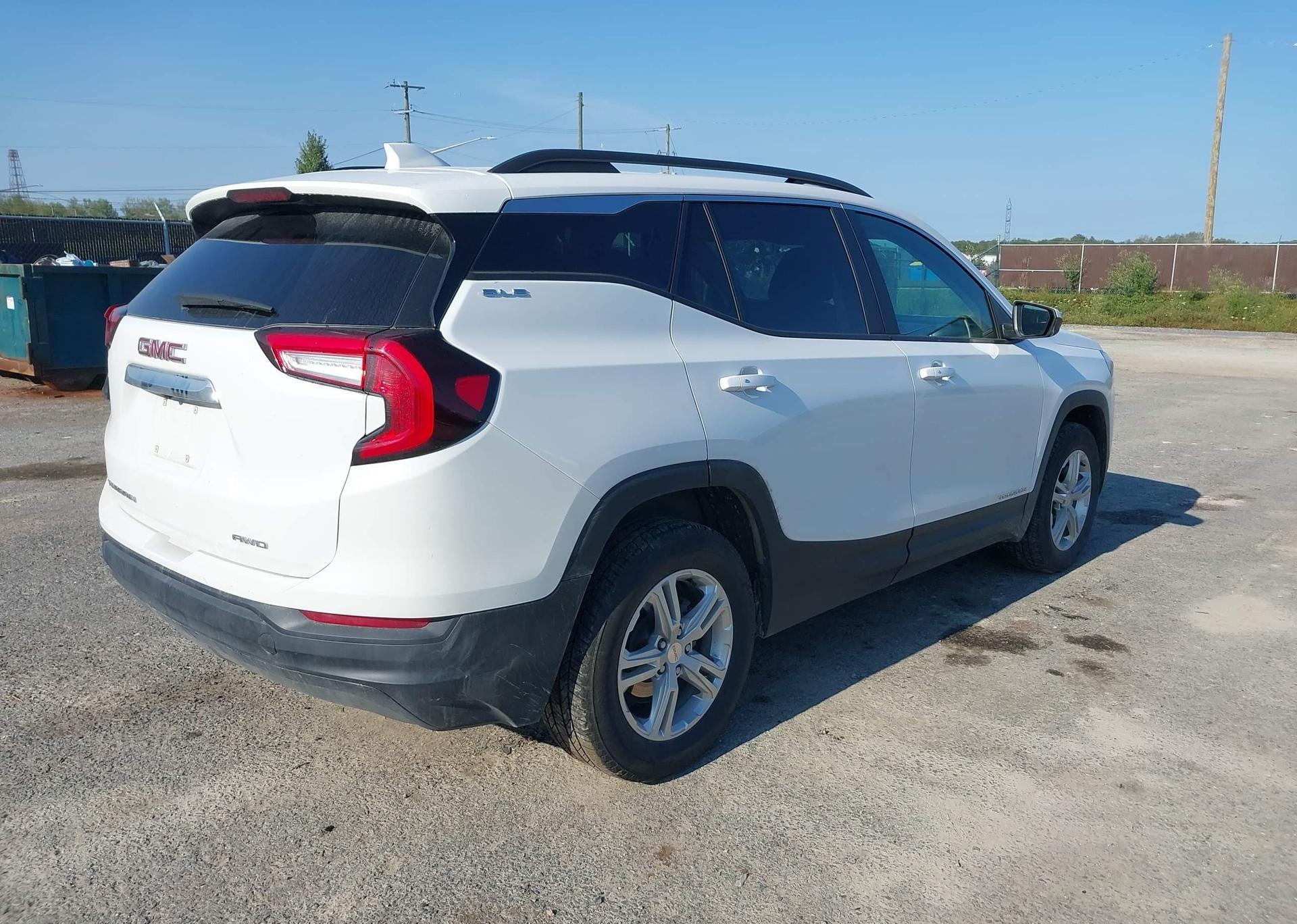 2024 GMC TERRAIN SLE