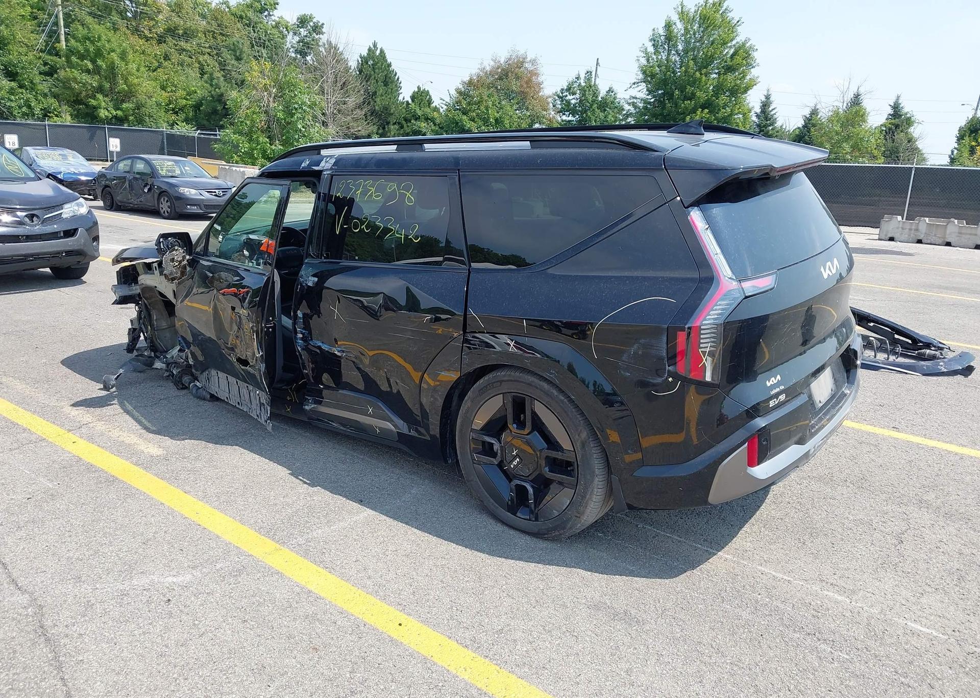 2024 KIA EV9