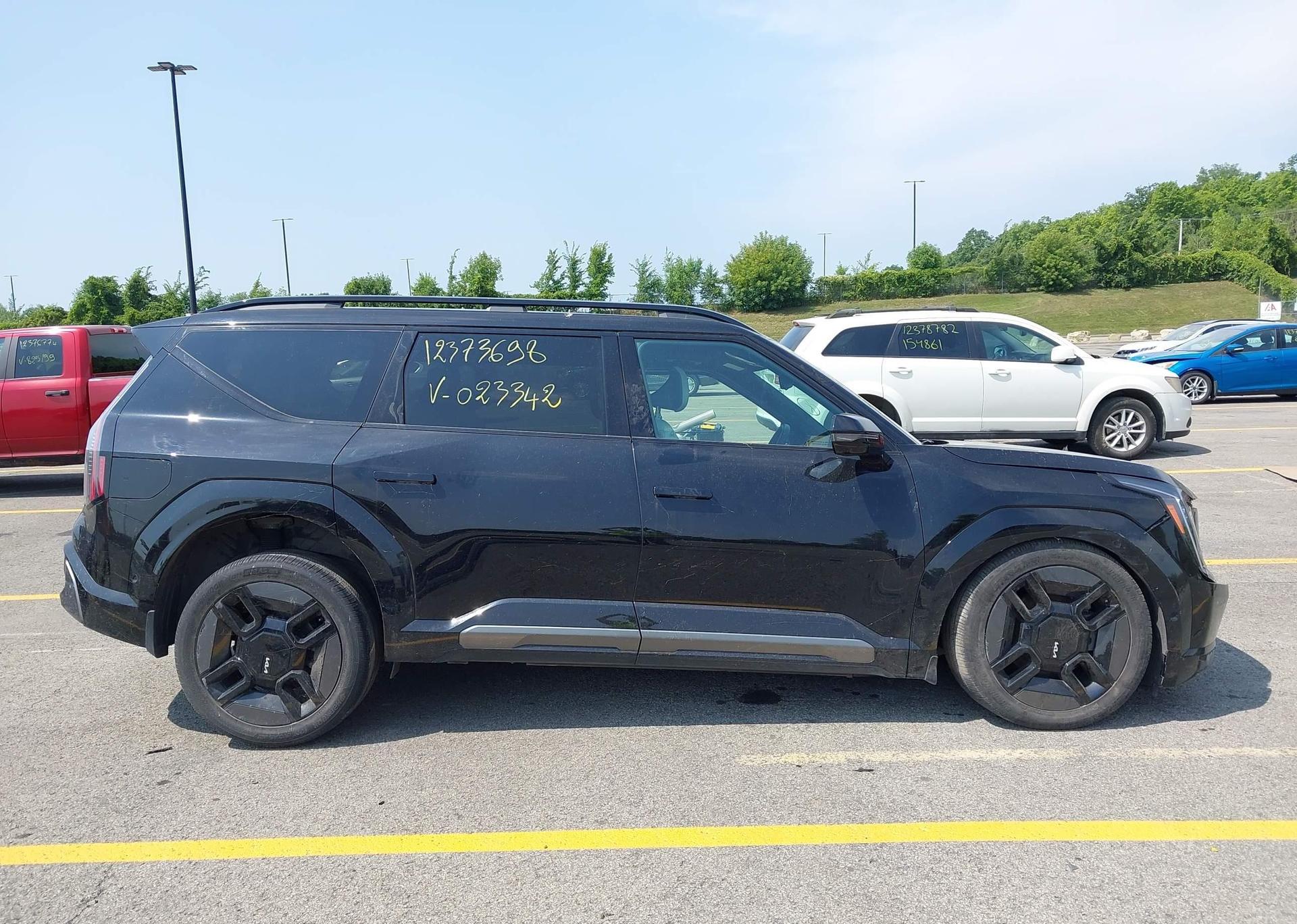 2024 KIA EV9