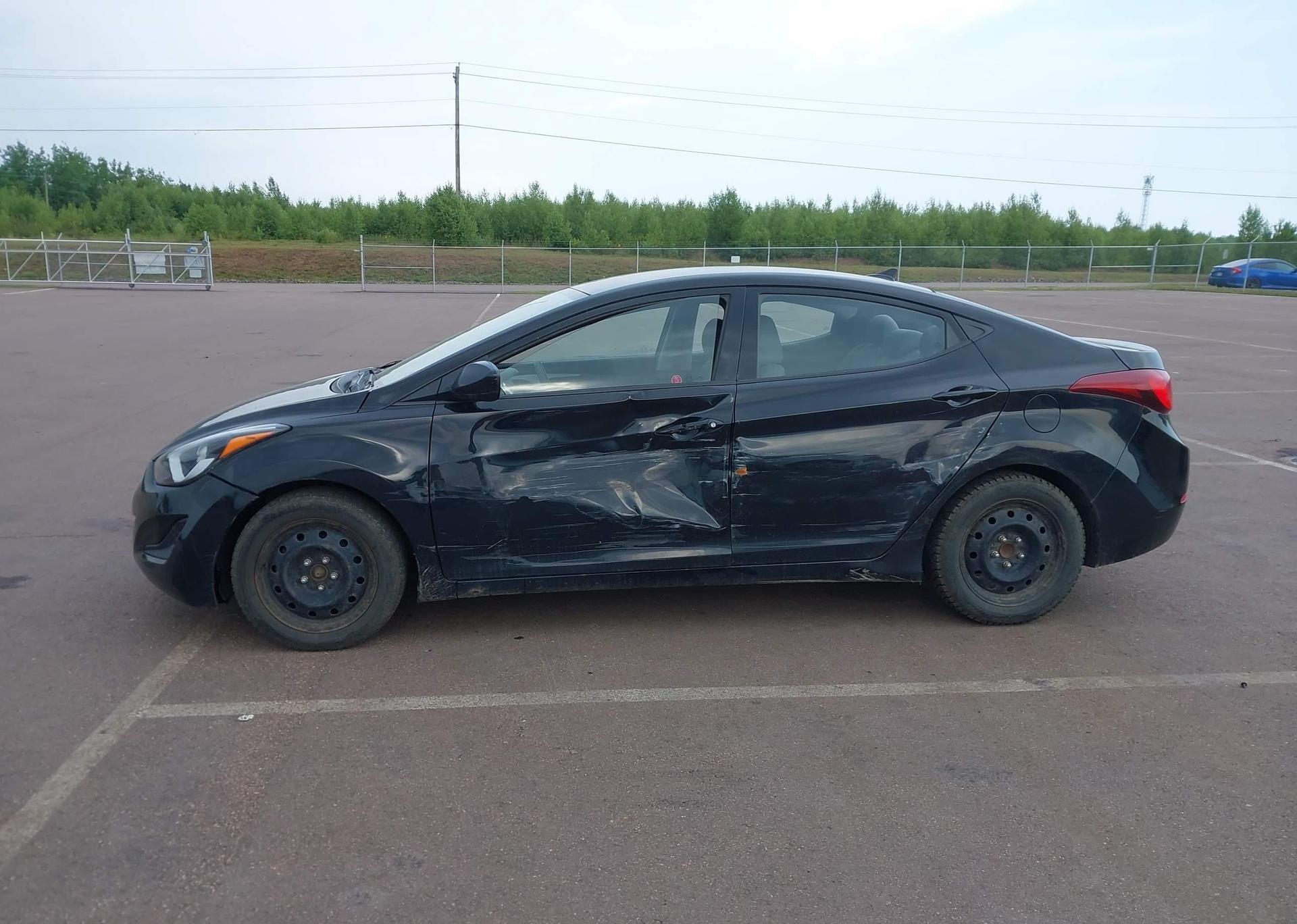 2014 HYUNDAI ELANTRA GL