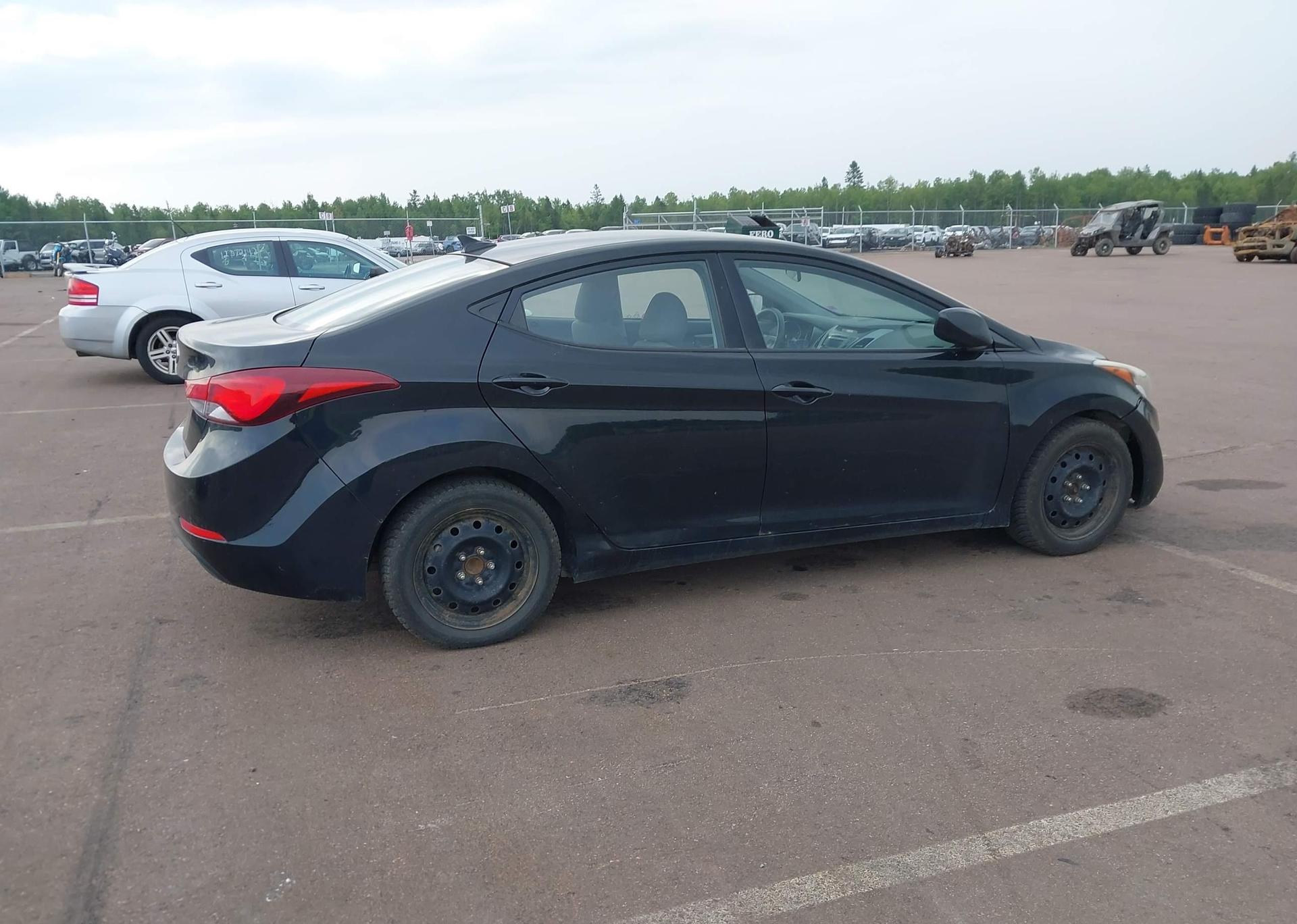 2014 HYUNDAI ELANTRA GL