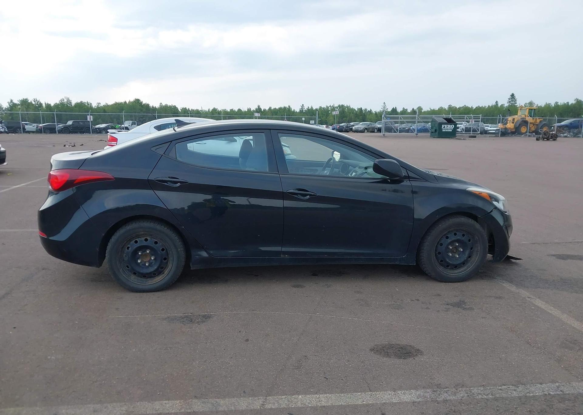 2014 HYUNDAI ELANTRA GL