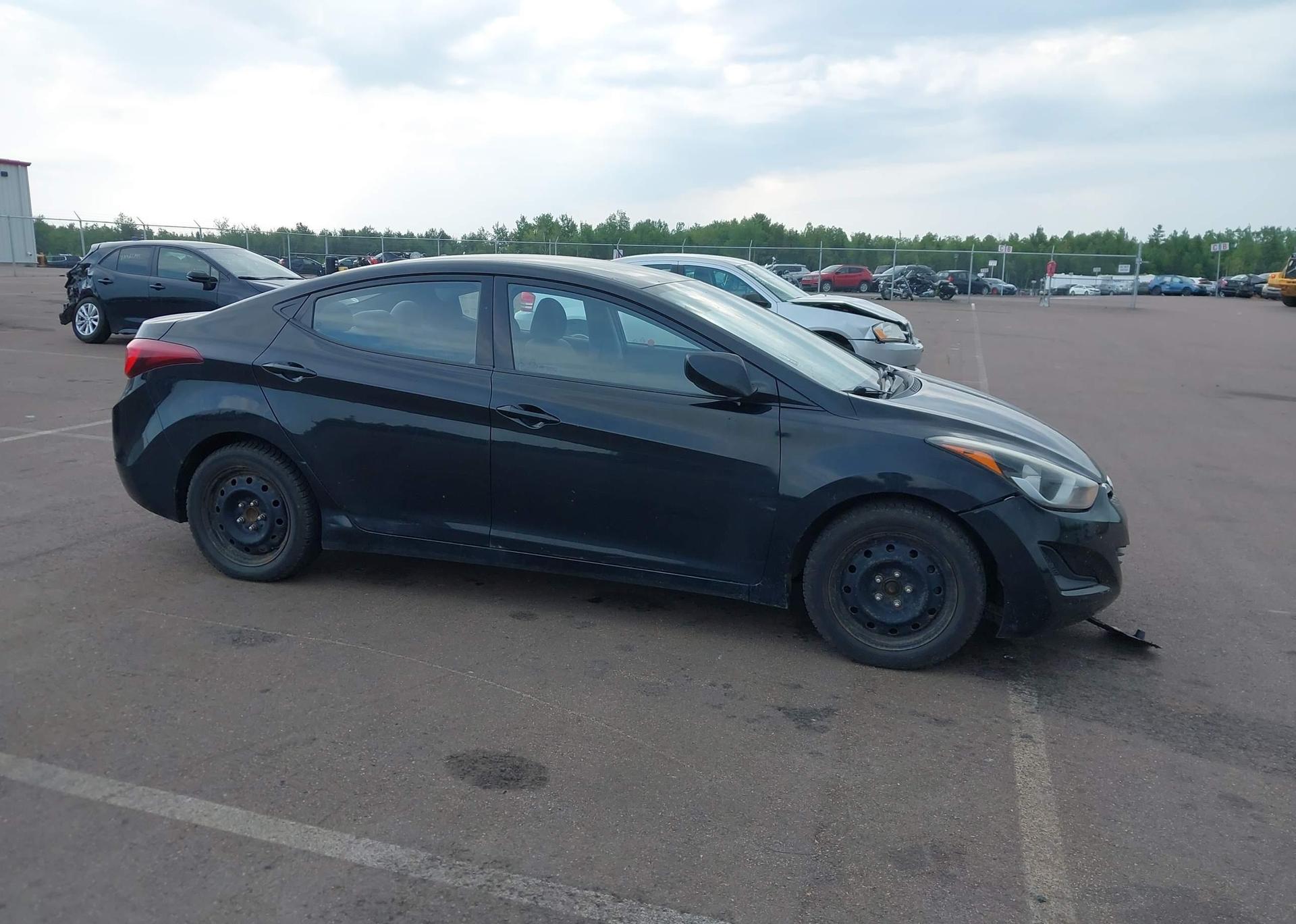 2014 HYUNDAI ELANTRA GL