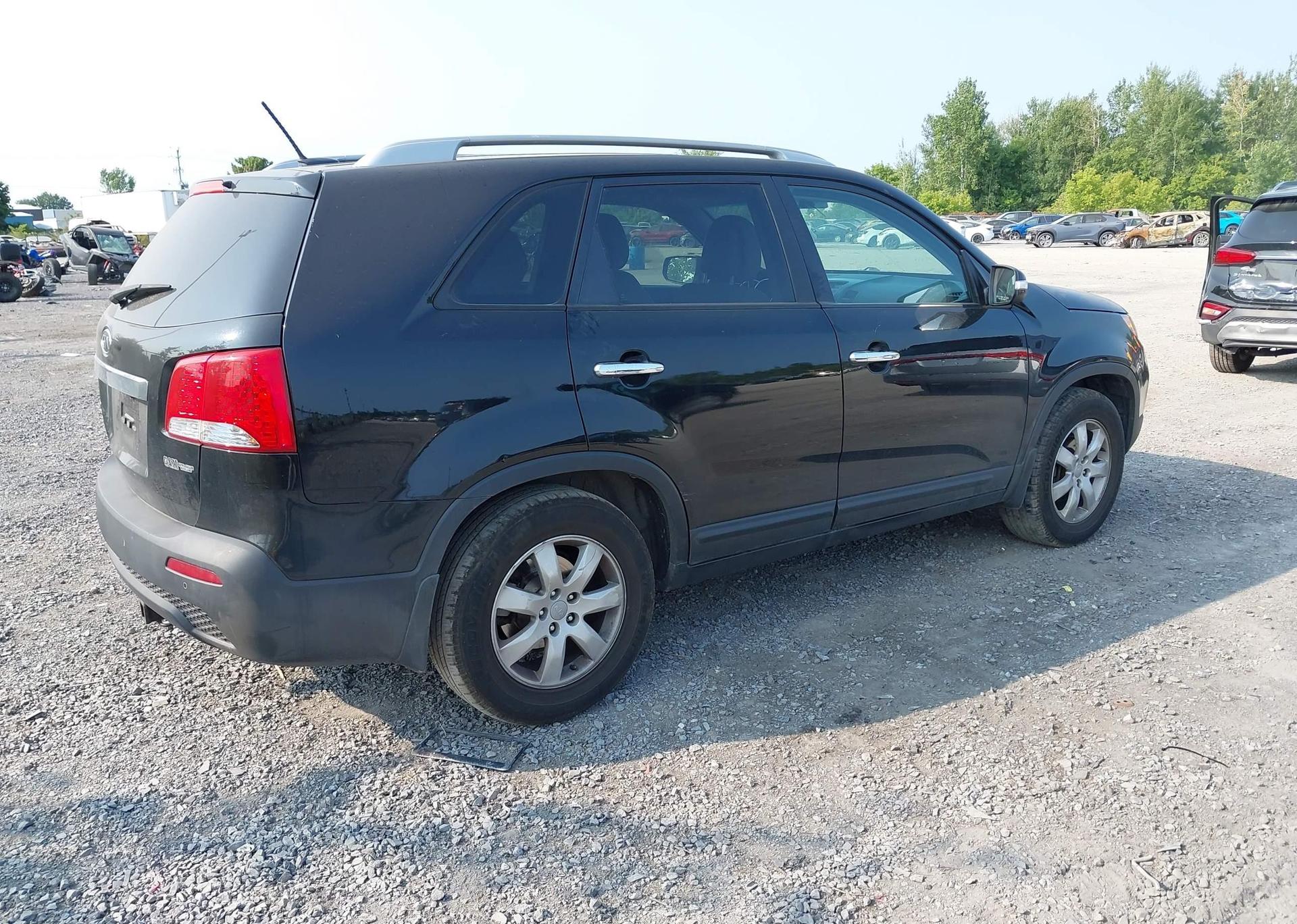 2012 KIA SORENTO