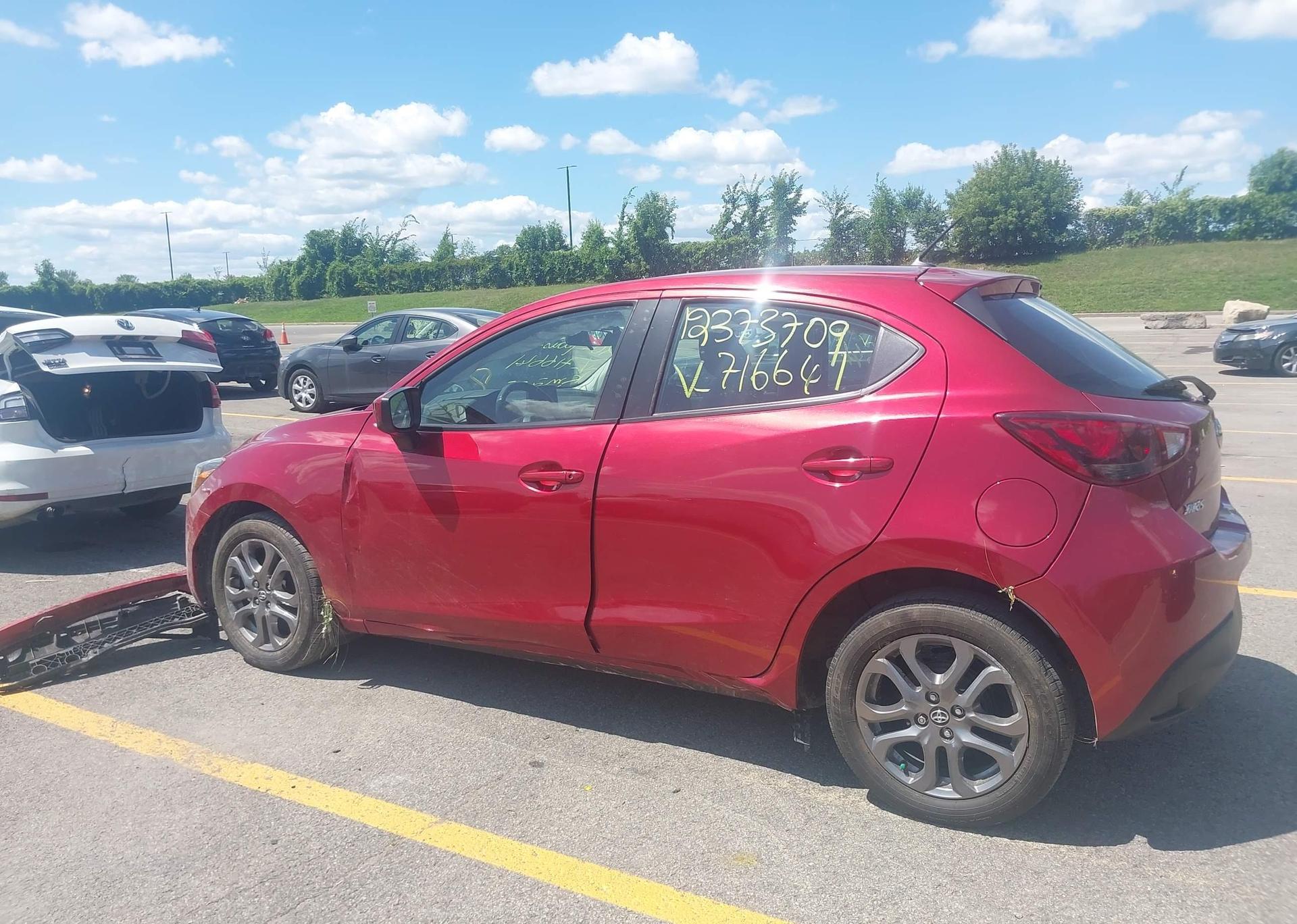 2020 TOYOTA YARIS LE