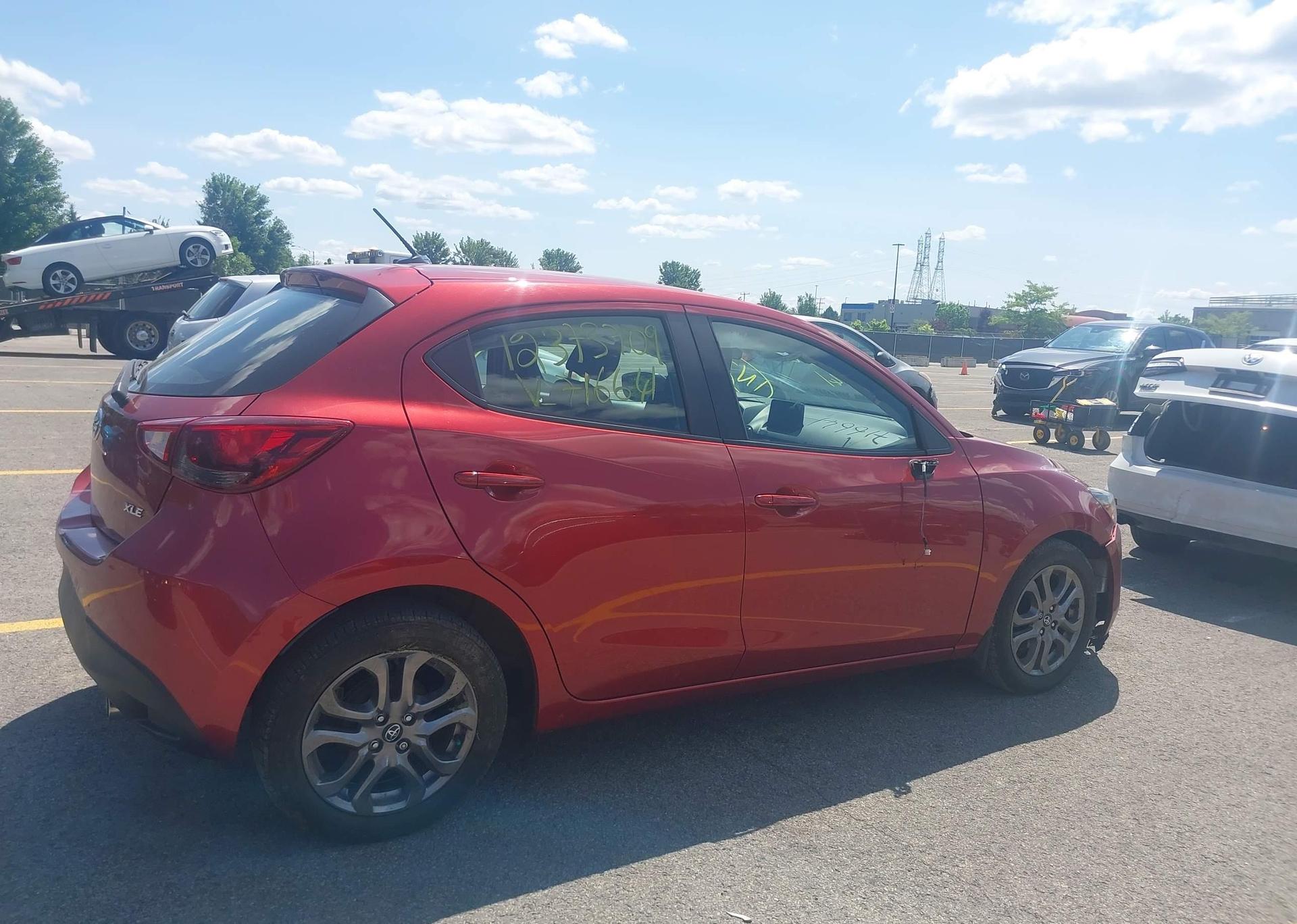 2020 TOYOTA YARIS LE