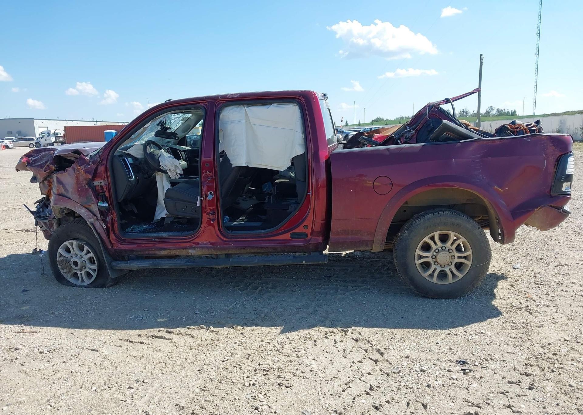 2016 RAM 3500 LARAMIE