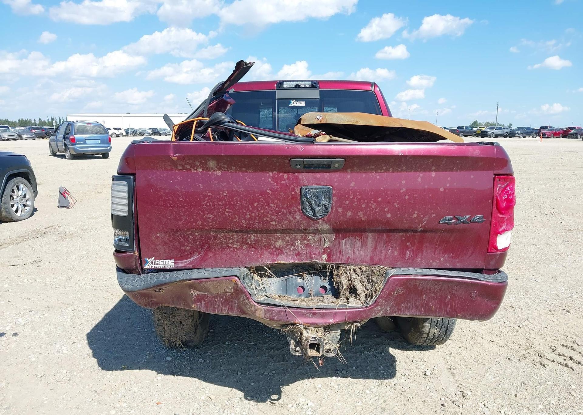 2016 RAM 3500 LARAMIE