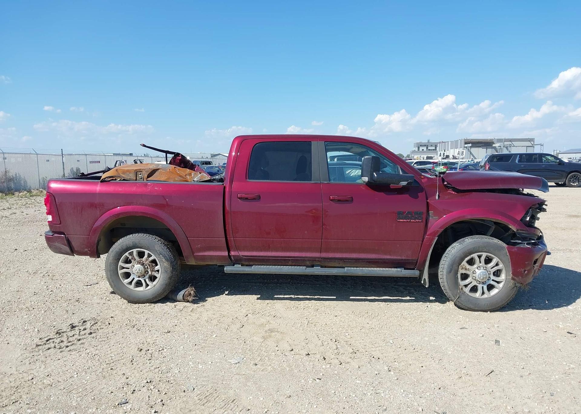 2016 RAM 3500 LARAMIE
