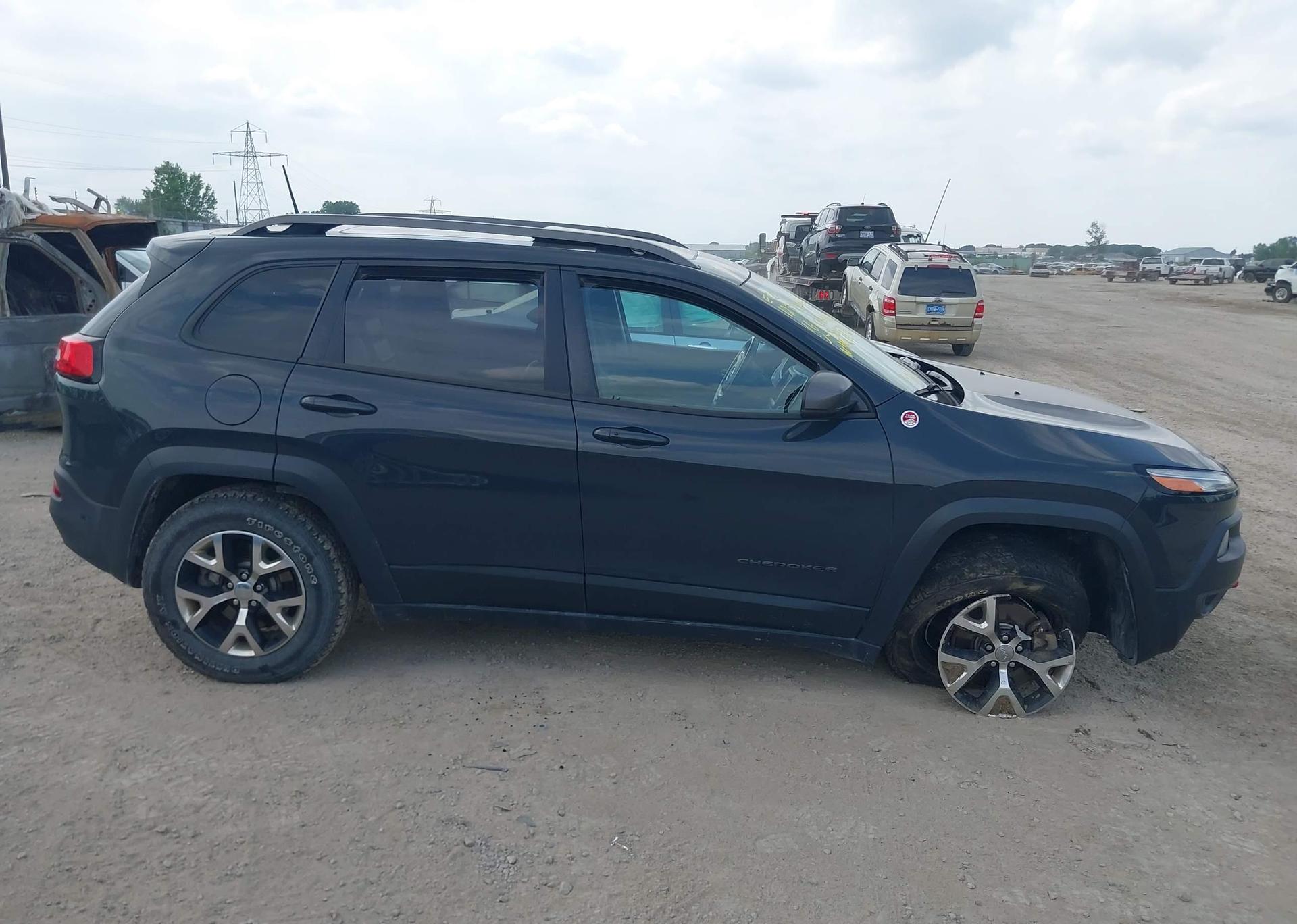 2016 JEEP CHEROKEE TRAILHAWK