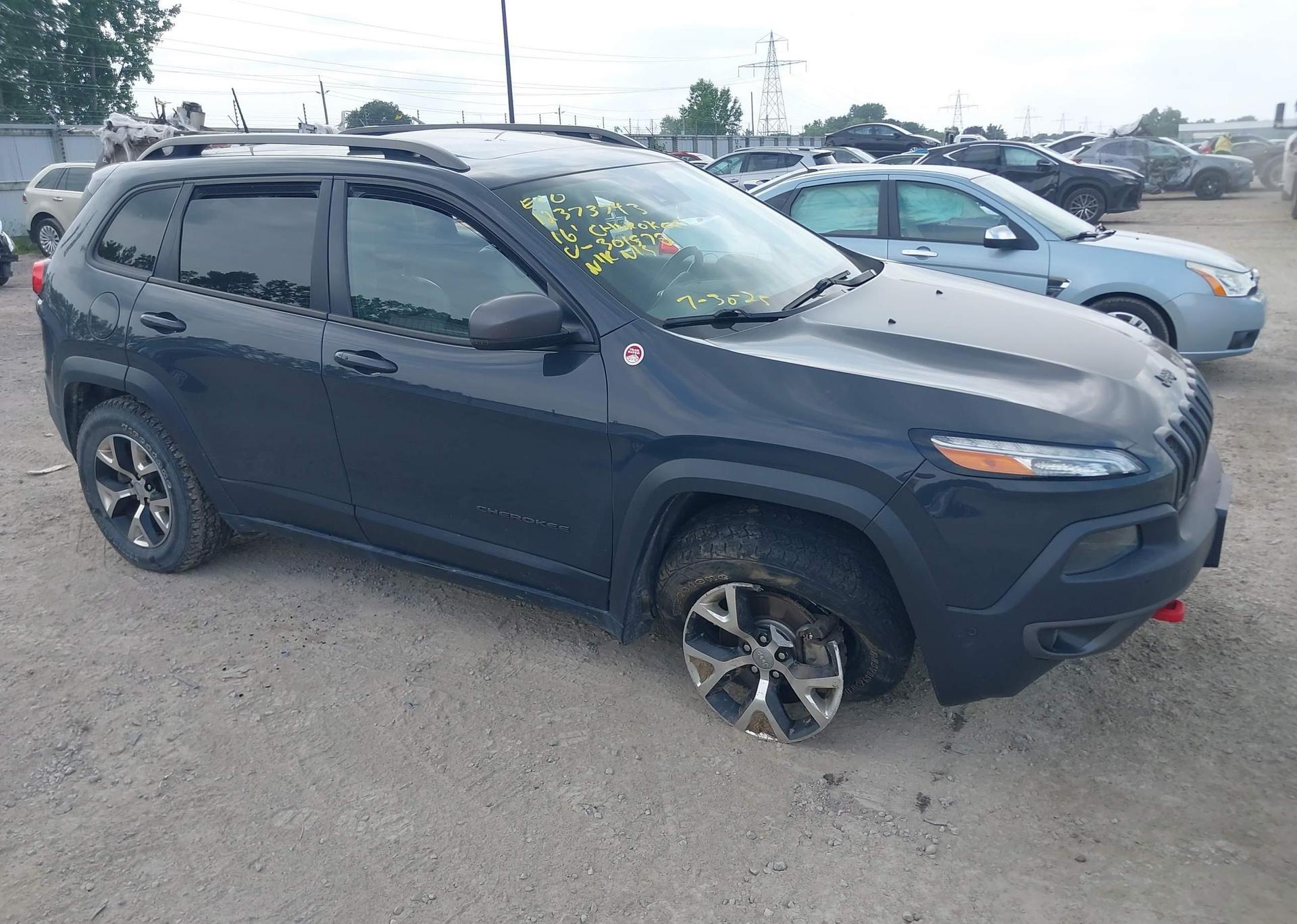 2016 JEEP CHEROKEE TRAILHAWK