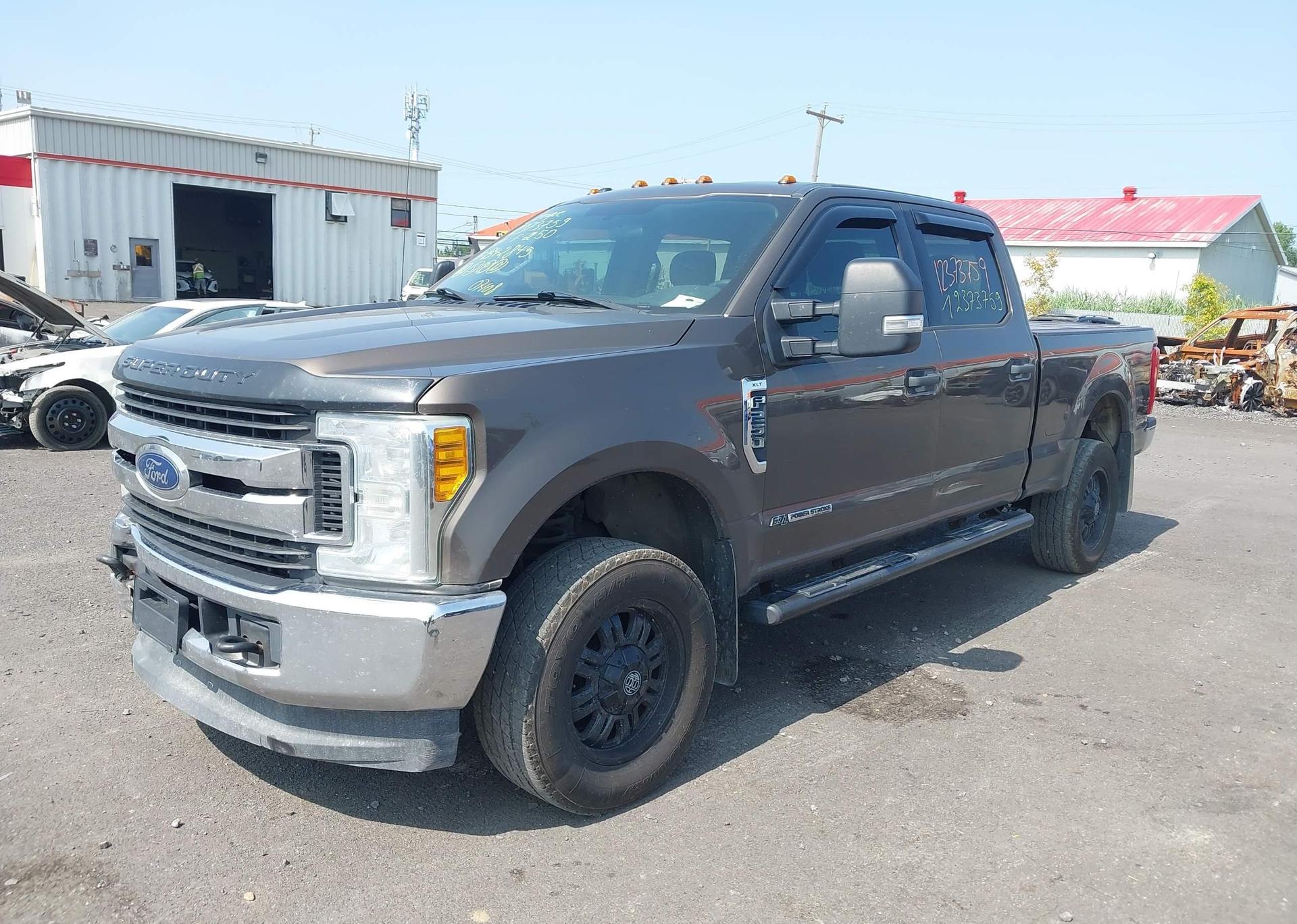 2017 FORD F-250 XLT