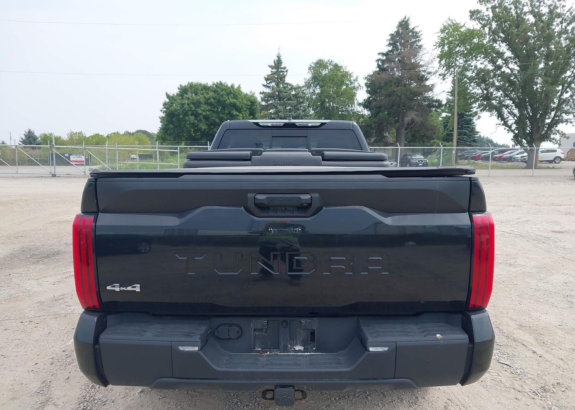 2023 TOYOTA TUNDRA