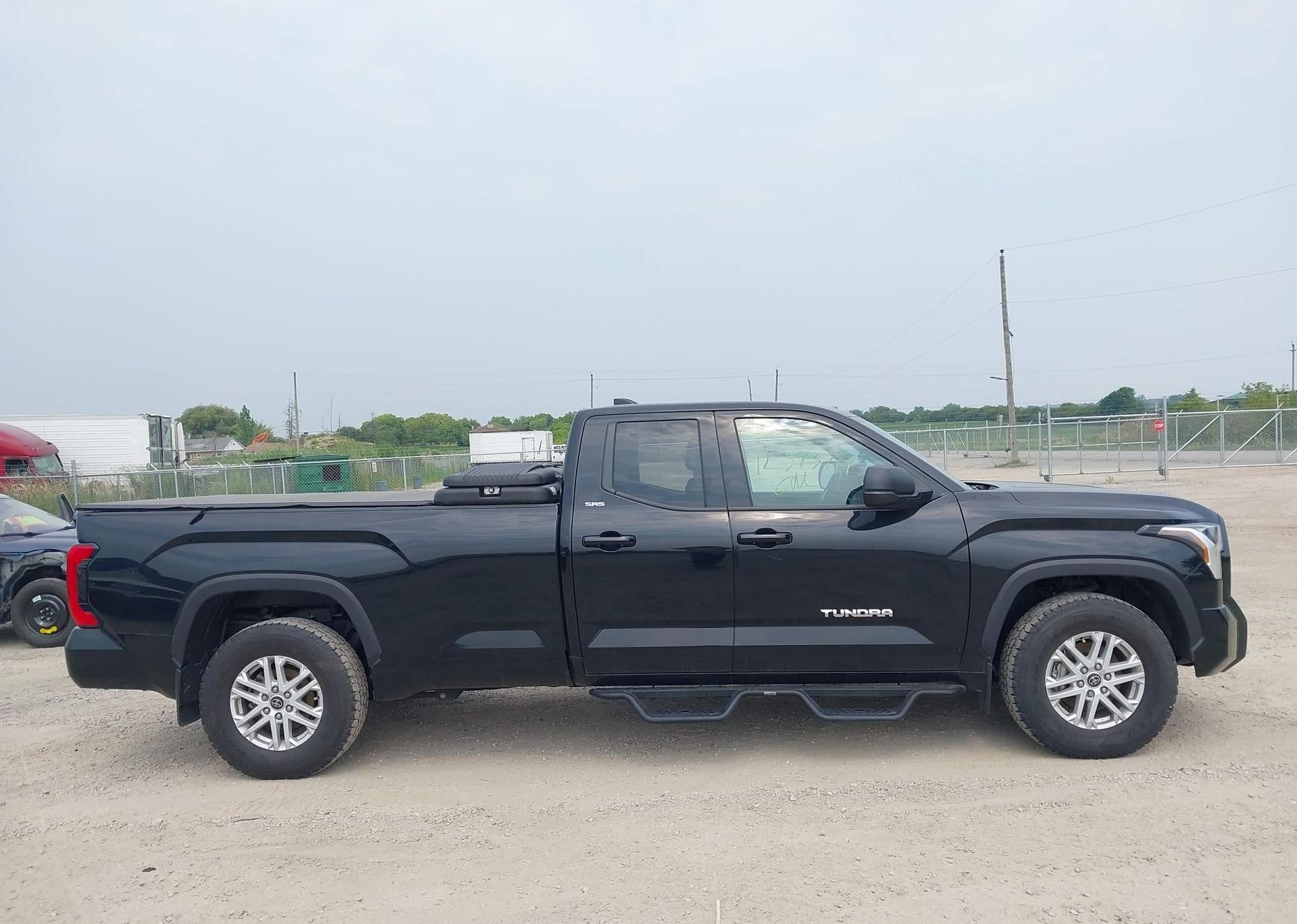 2023 TOYOTA TUNDRA