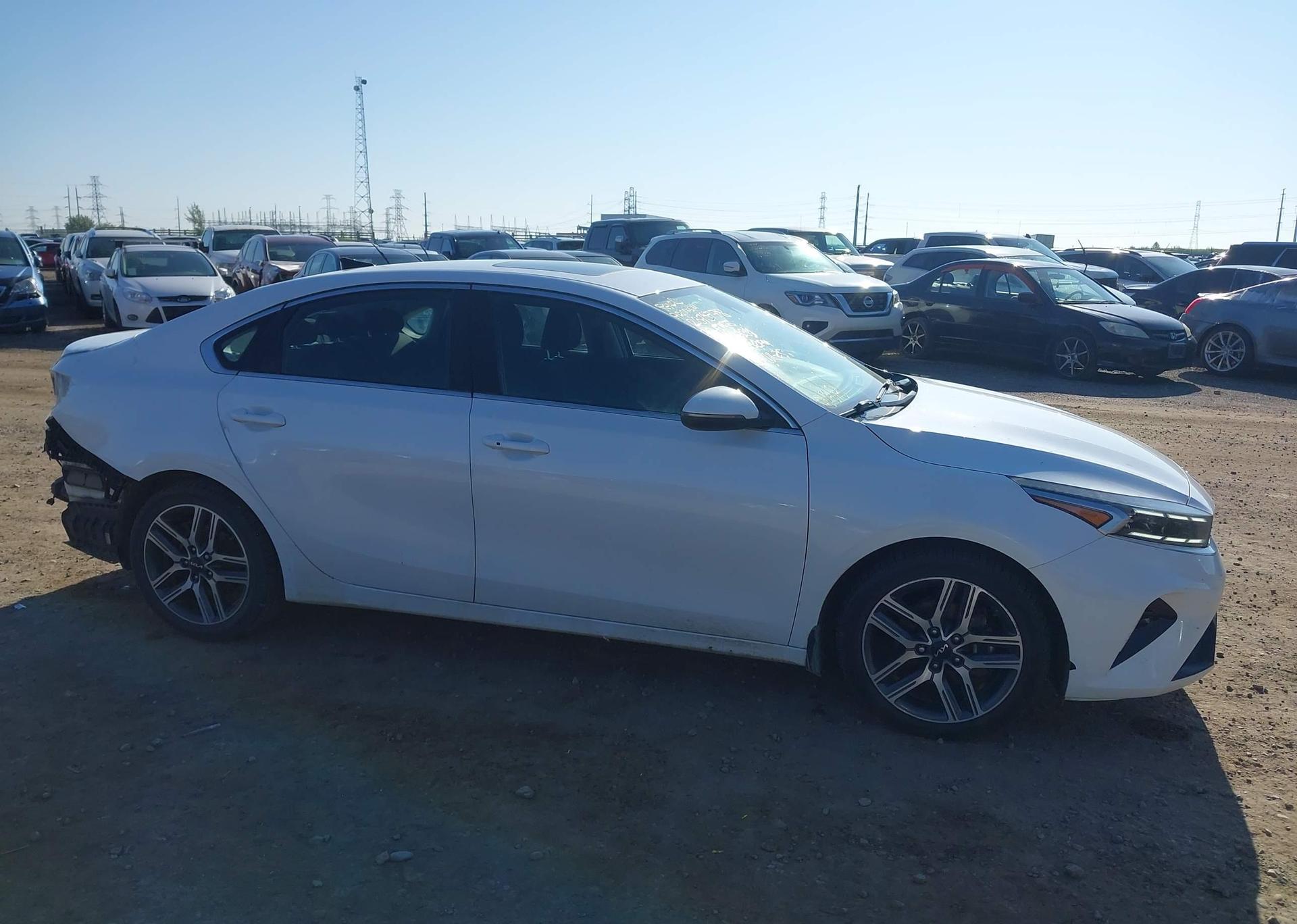 2022 KIA FORTE EX