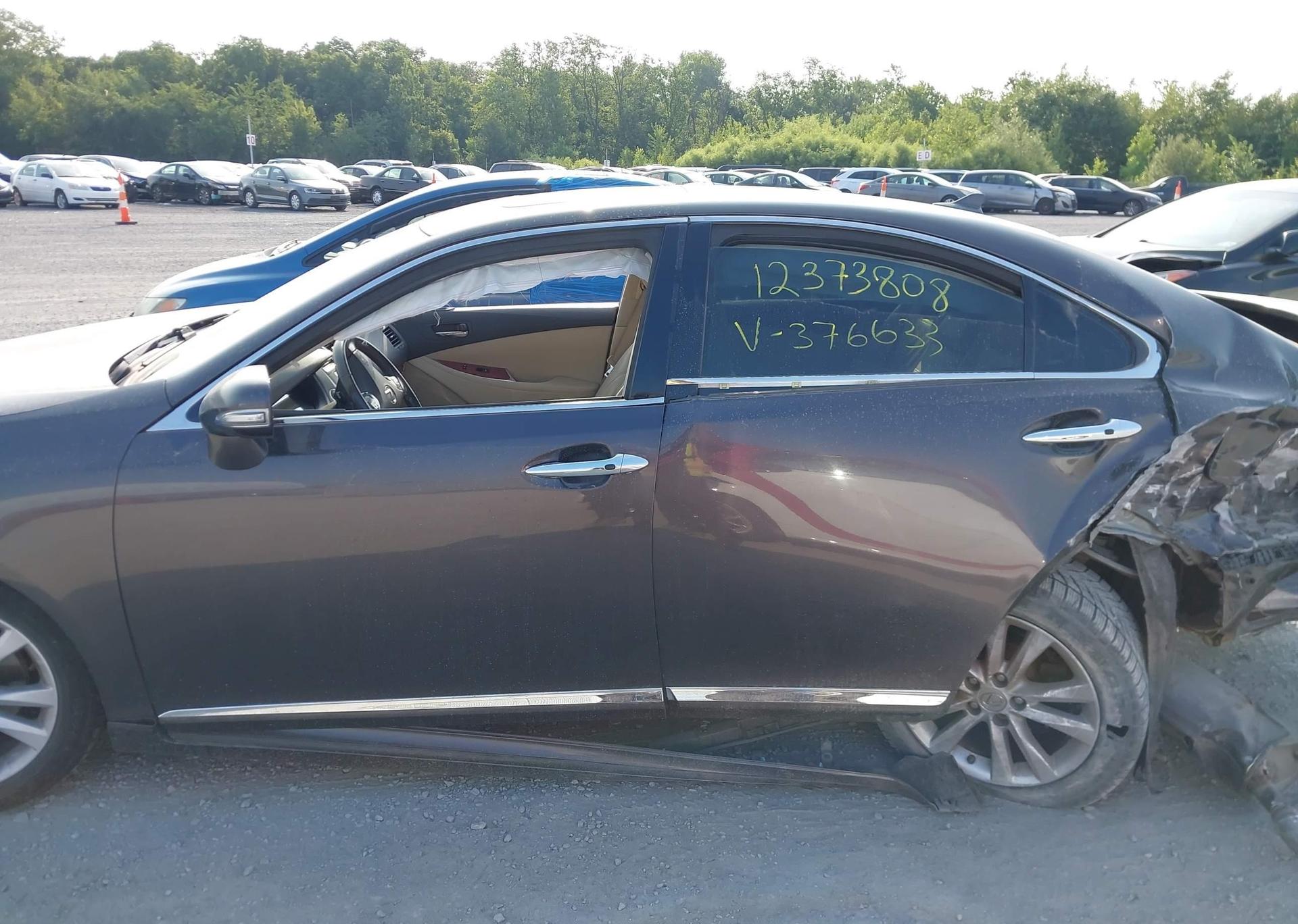 2010 LEXUS ES350