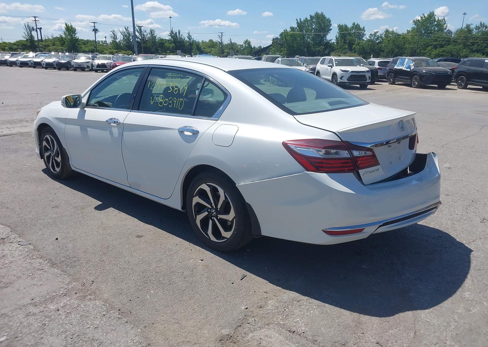 2017 HONDA ACCORD EX