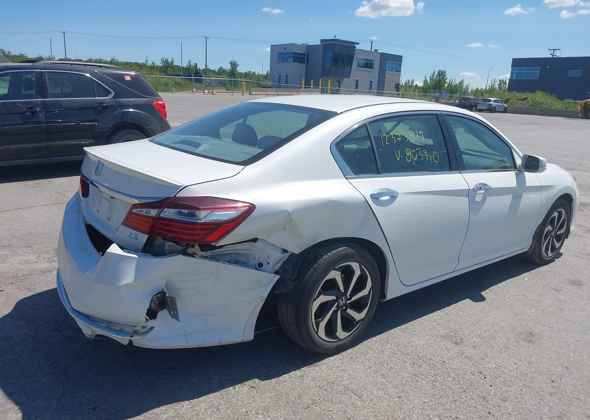 2017 HONDA ACCORD EX