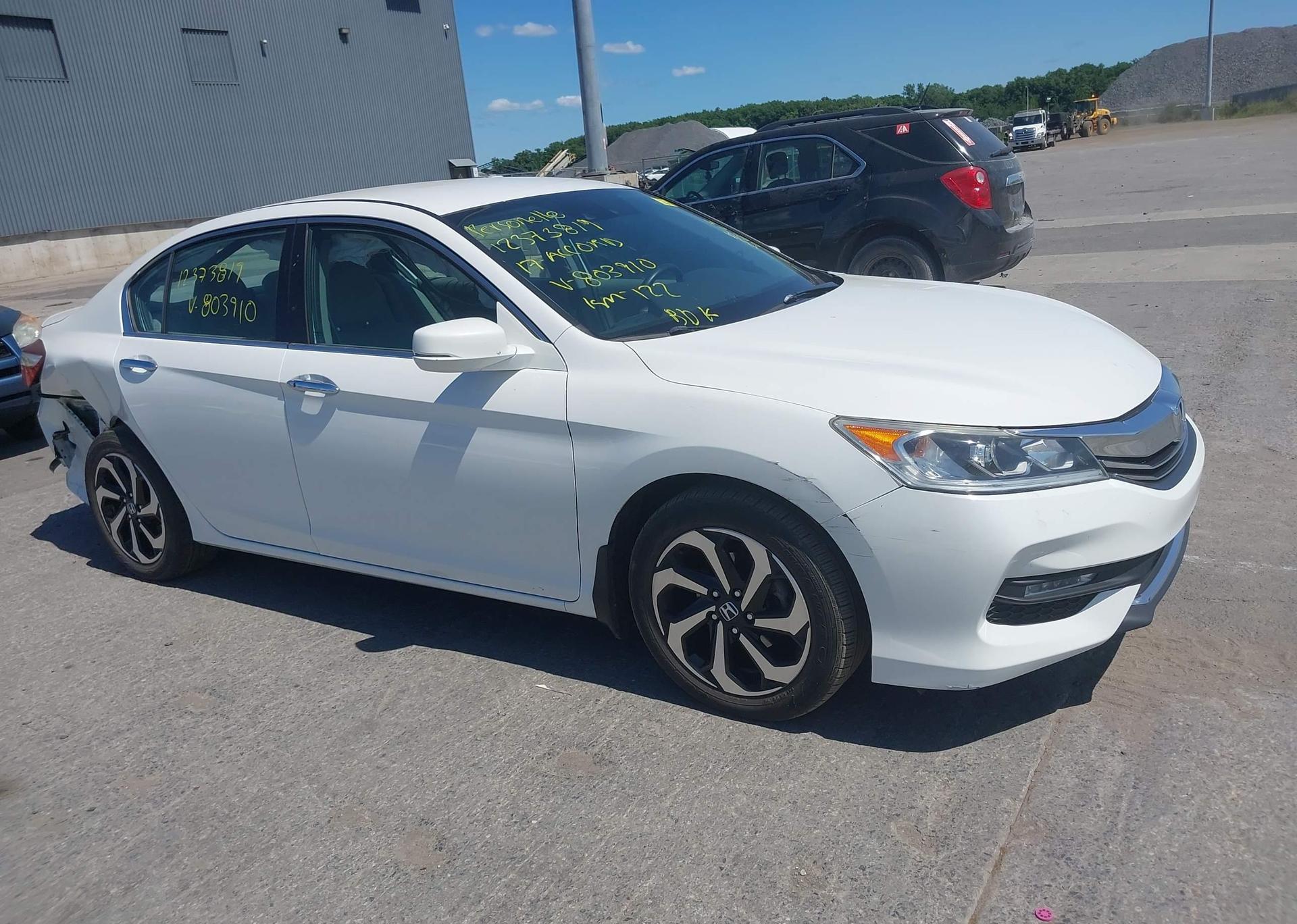 2017 HONDA ACCORD EX