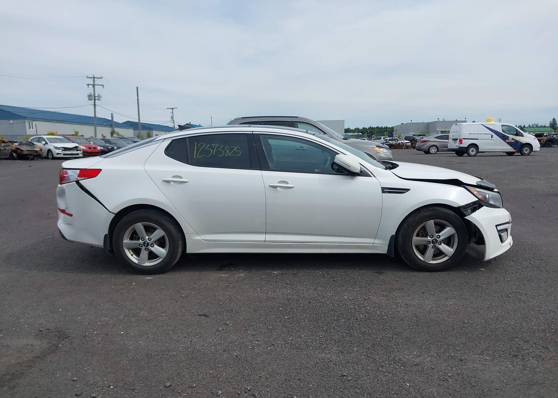 2015 KIA OPTIMA LX