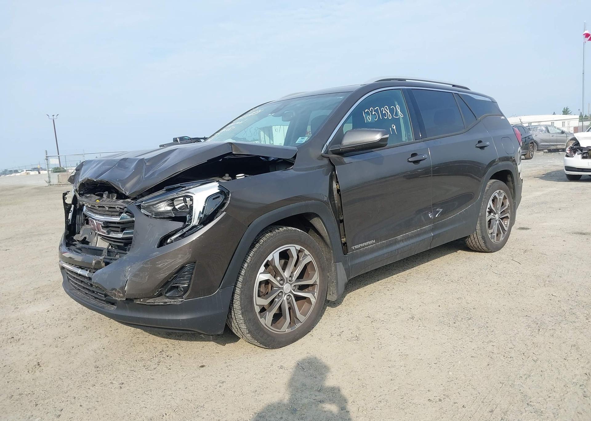 2019 GMC TERRAIN SLT