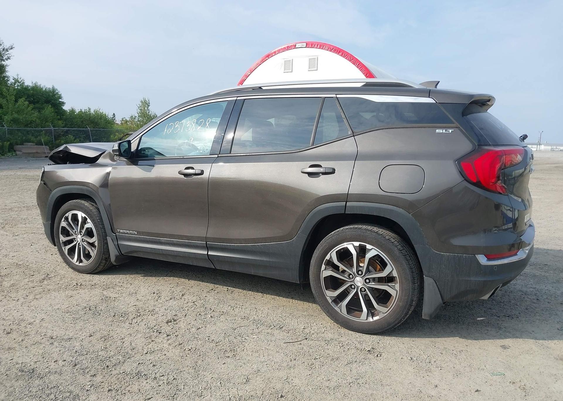 2019 GMC TERRAIN SLT