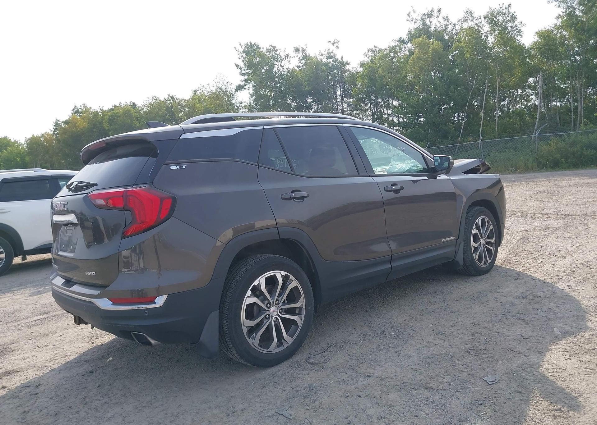 2019 GMC TERRAIN SLT