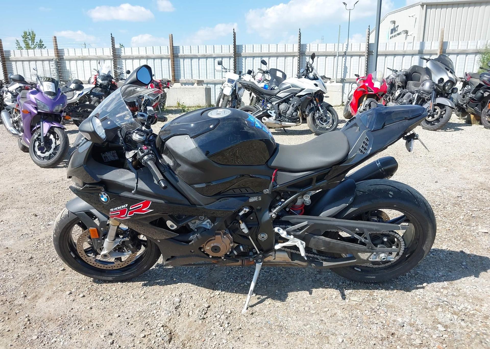 2022 BMW S 1000 RR