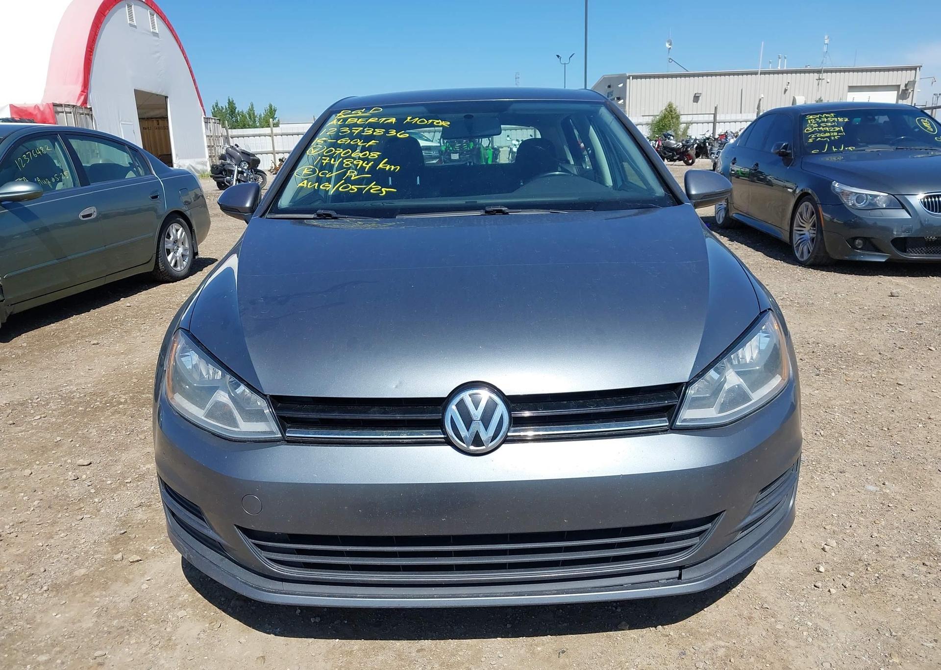 2015 VOLKSWAGEN GOLF