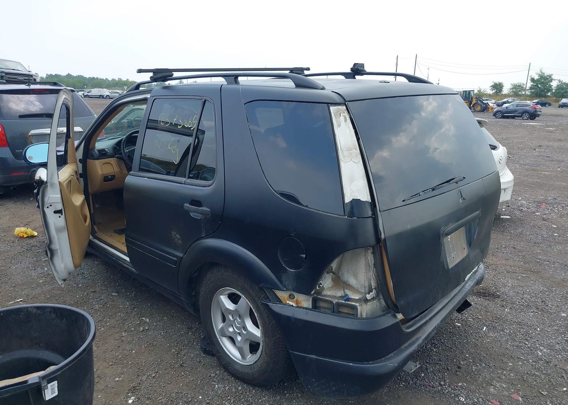 1998 MERCEDES-BENZ ML 320 CLASSIC