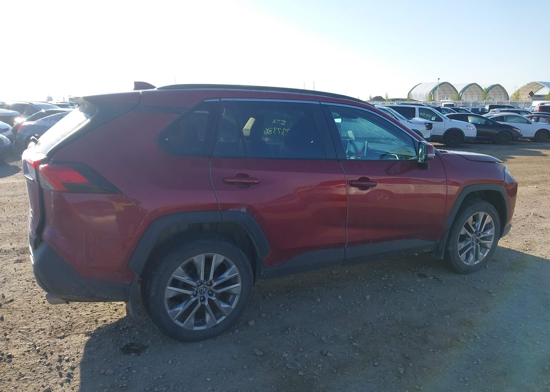 2019 TOYOTA RAV4