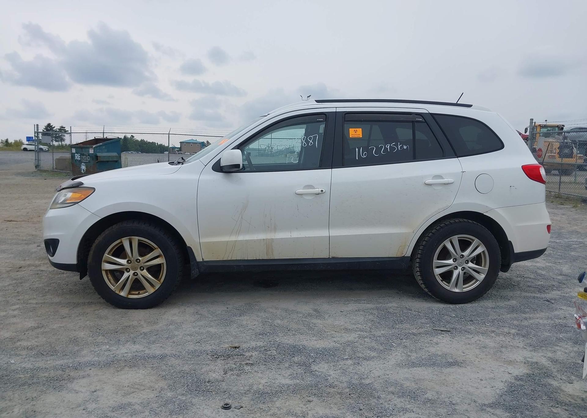 2012 HYUNDAI SANTA FE GLS