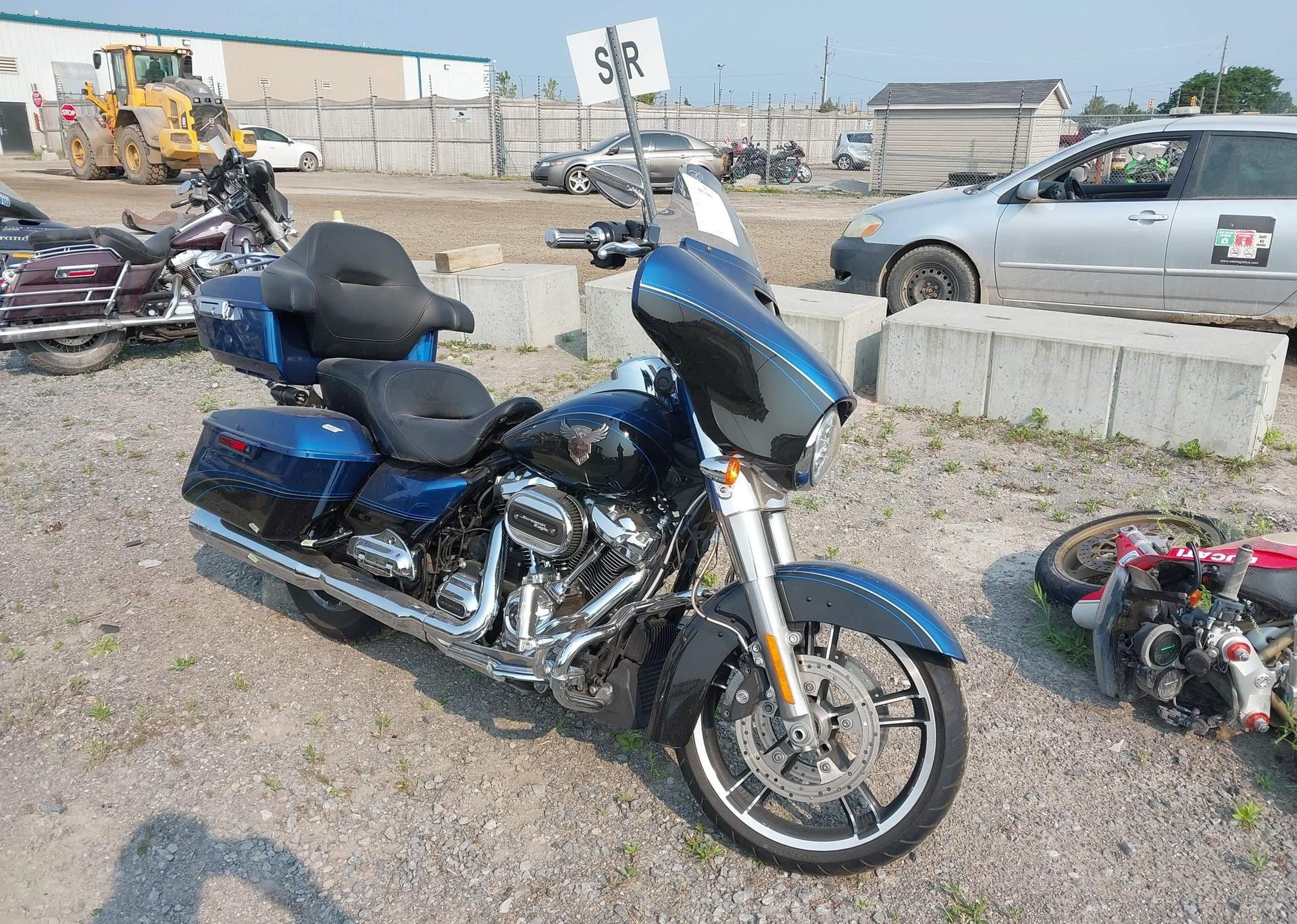 2018 HARLEY-DAVIDSON FLHX 115TH ANNIV STREET GLIDE