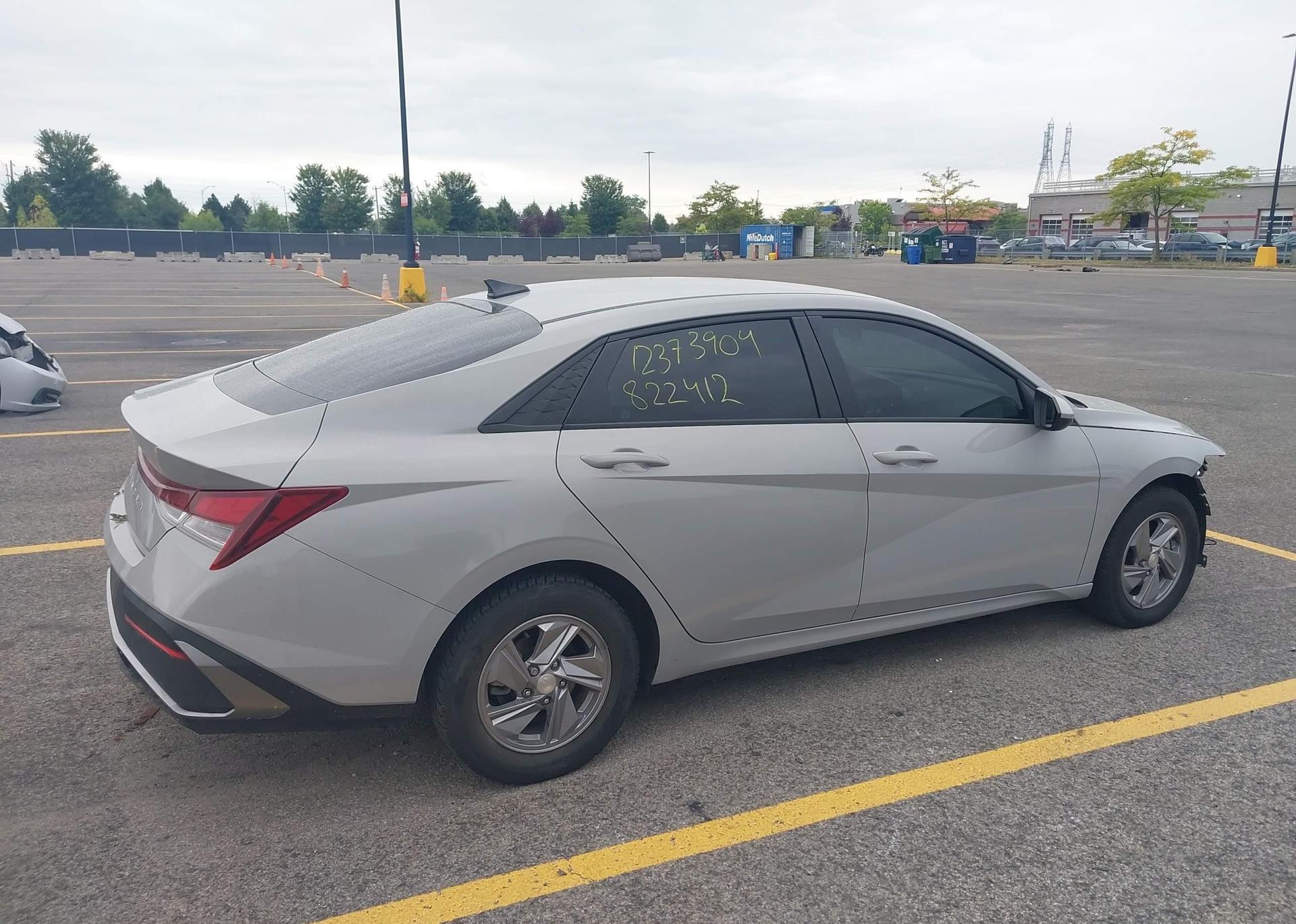 2024 HYUNDAI ELANTRA ESSENTIAL